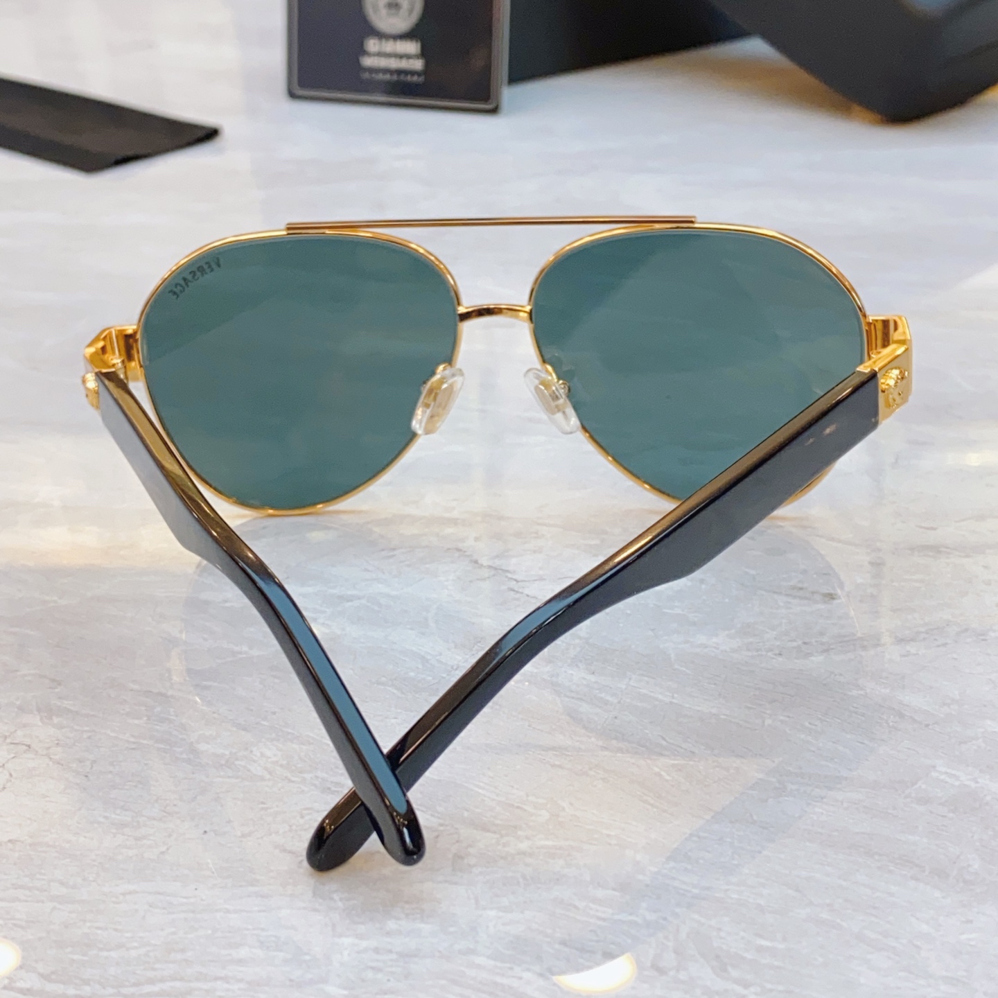，【VERSAC*】范思*哲新款太阳镜，MODEL：VE 6769，SIZE：61口13-145