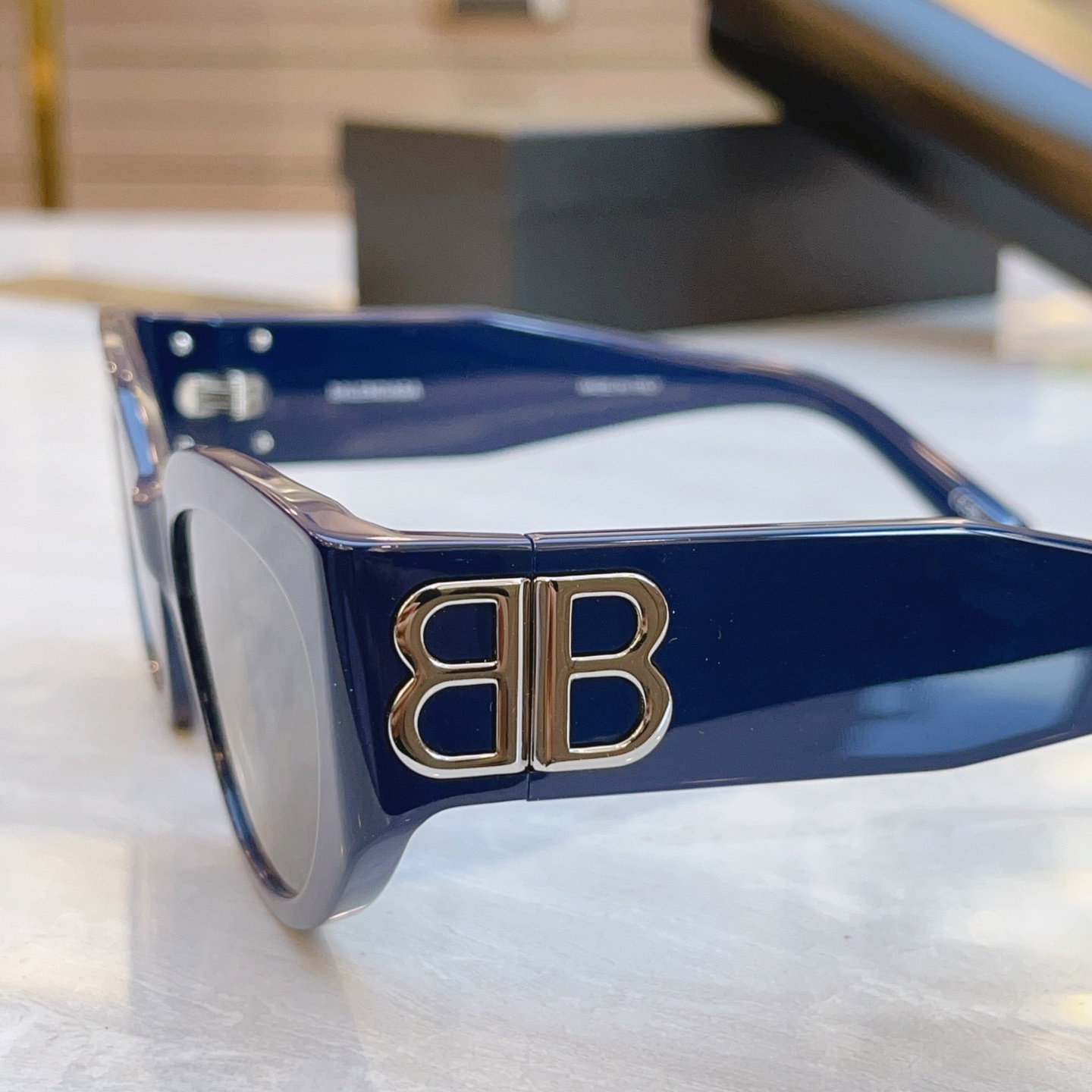 ，【BALENCIAG*】巴黎*世家新款太阳镜，MODEL：BB0324SK，SIZE：66口16-14