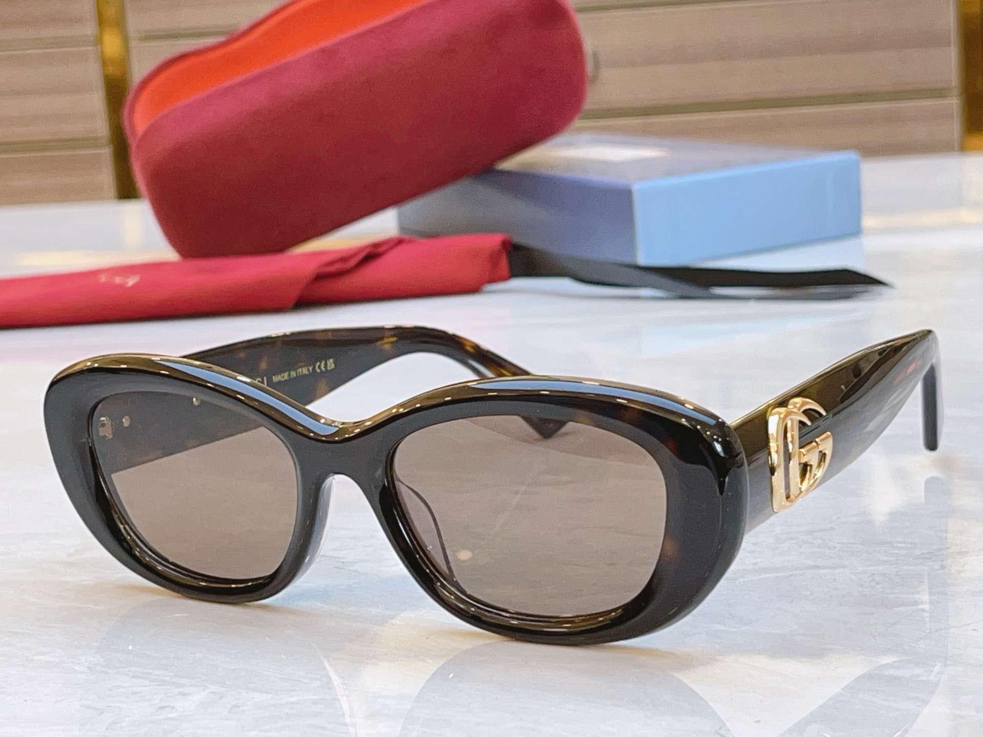 ，【GUCC*】古*驰新款太阳镜，GG1829SK，SIZE54口18-145 