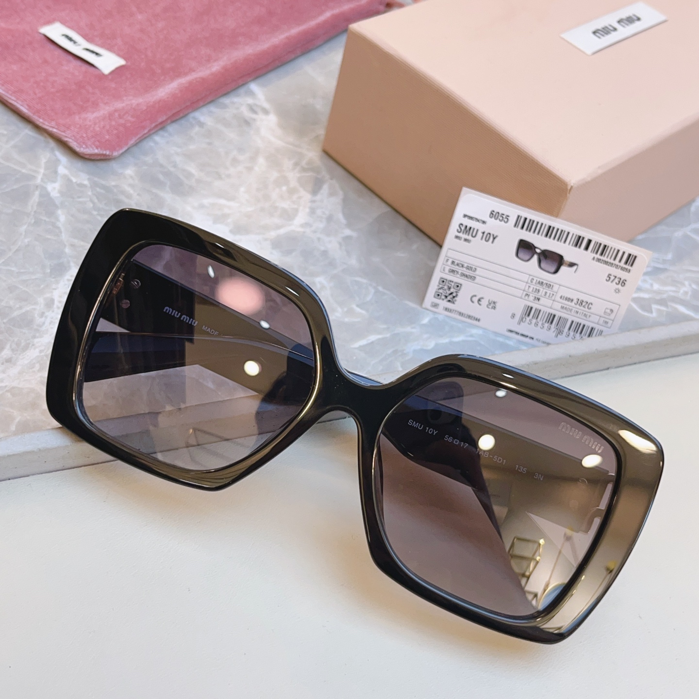 ，【MIUMI*】缪*缪新款太阳镜🕶️，Mod:SMU 10Y，高版本✨SIZE:56口17-135