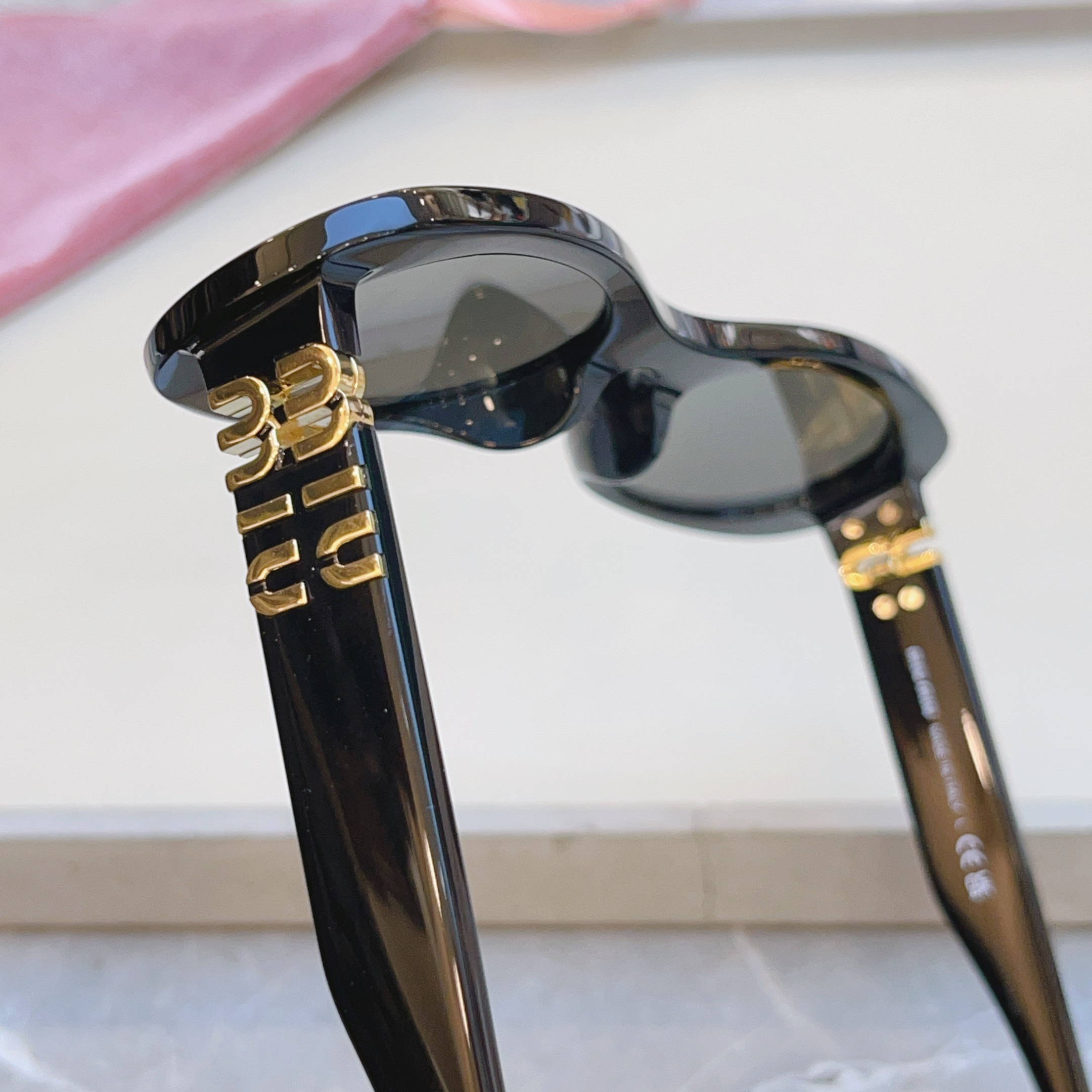 ，【MIUMI*】缪*缪新款太阳镜🕶️，ModSMU 06Z，高版本✨SIZE55口20-140