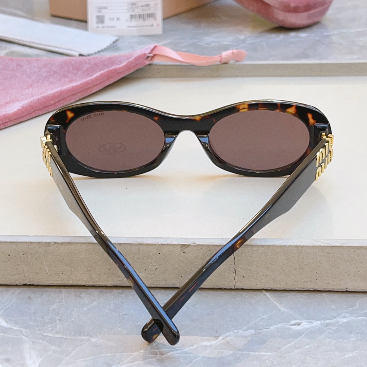 ，【MIUMI*】缪*缪新款太阳镜🕶️，ModSMU 06Z，高版本✨SIZE55口20-140