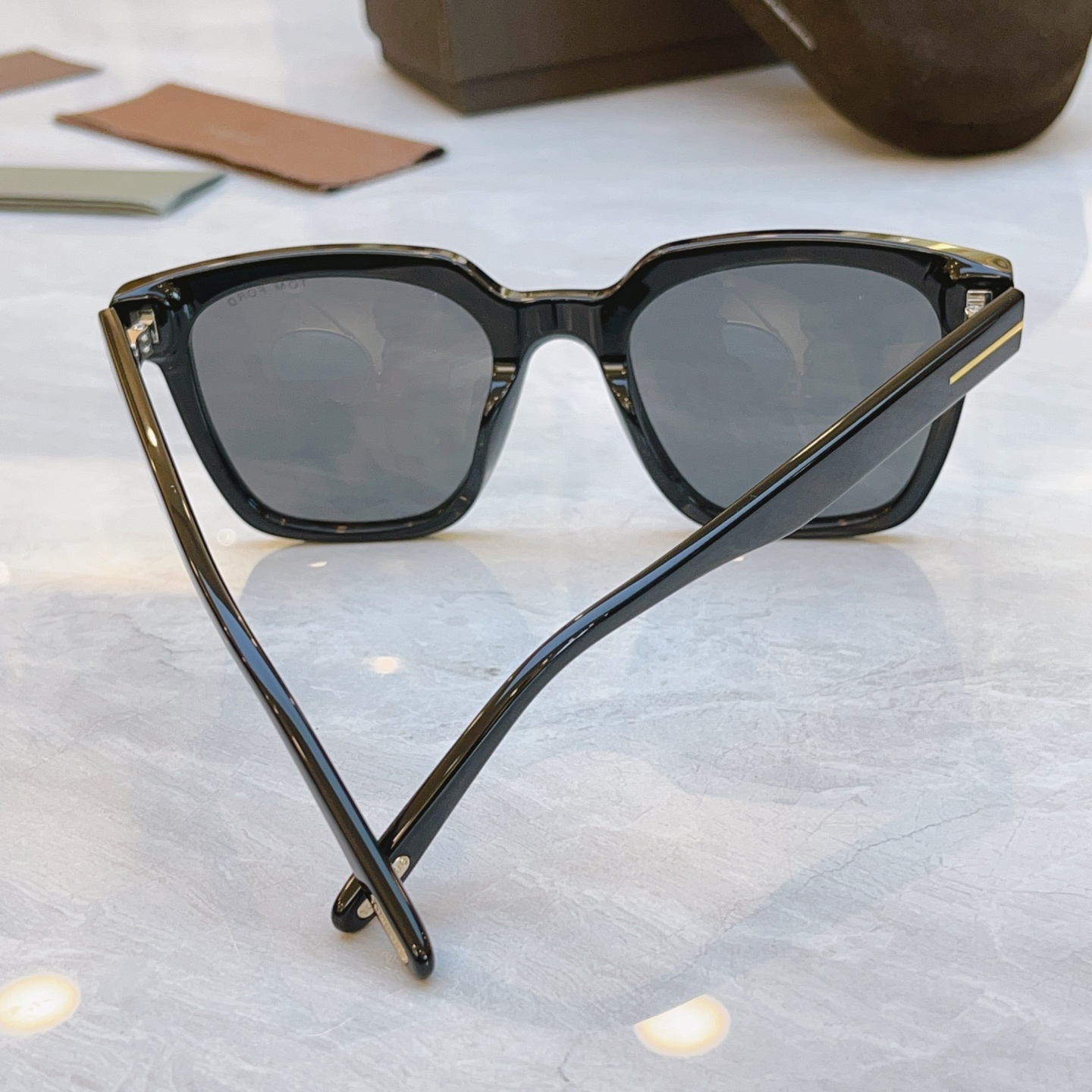 ，【TOM FOR*】汤姆*福特新款太阳镜🕶️，MODEL：TF1162，SIZE：53口22-145