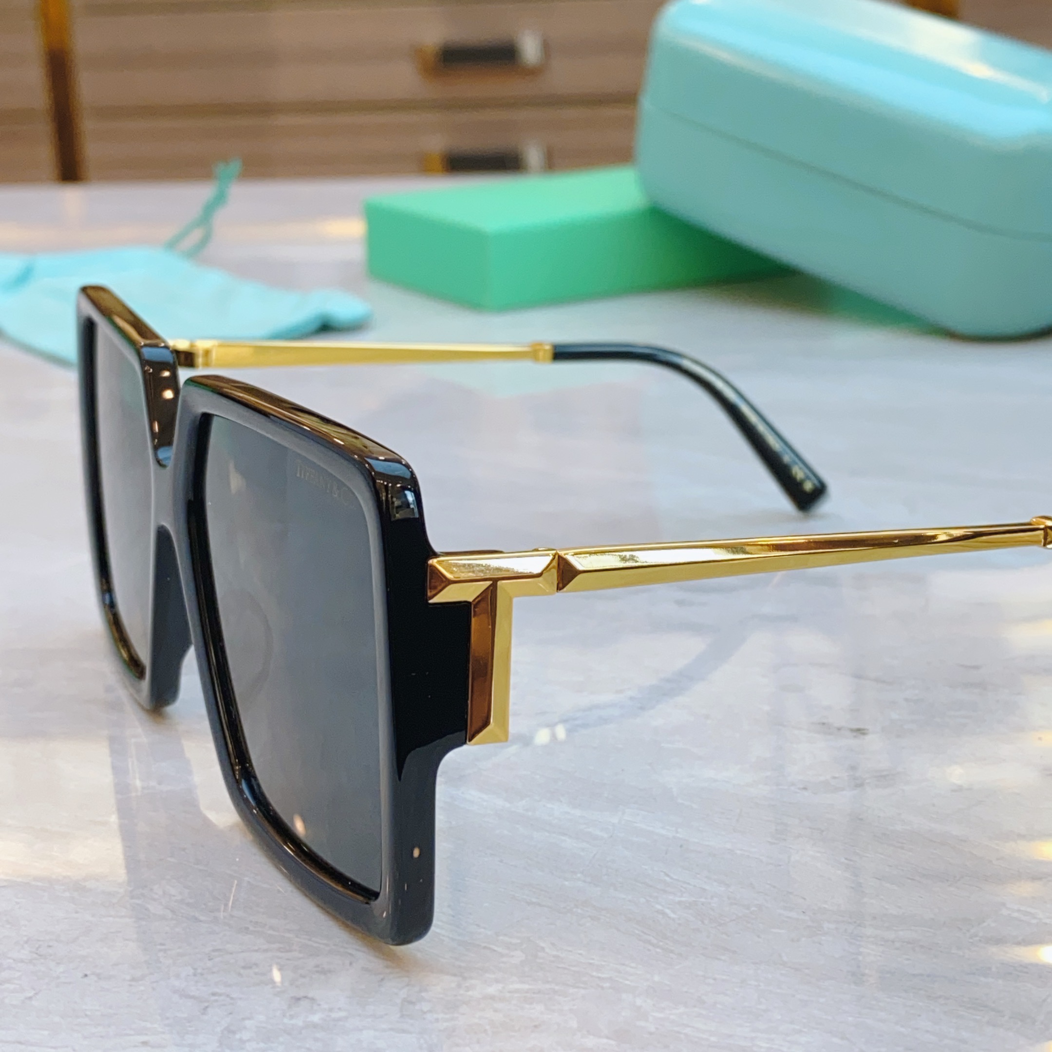 ，【Tiffany & Co.】蒂芙*尼新款太阳镜🕶️，Mod：TF4212，Size：59口17-13