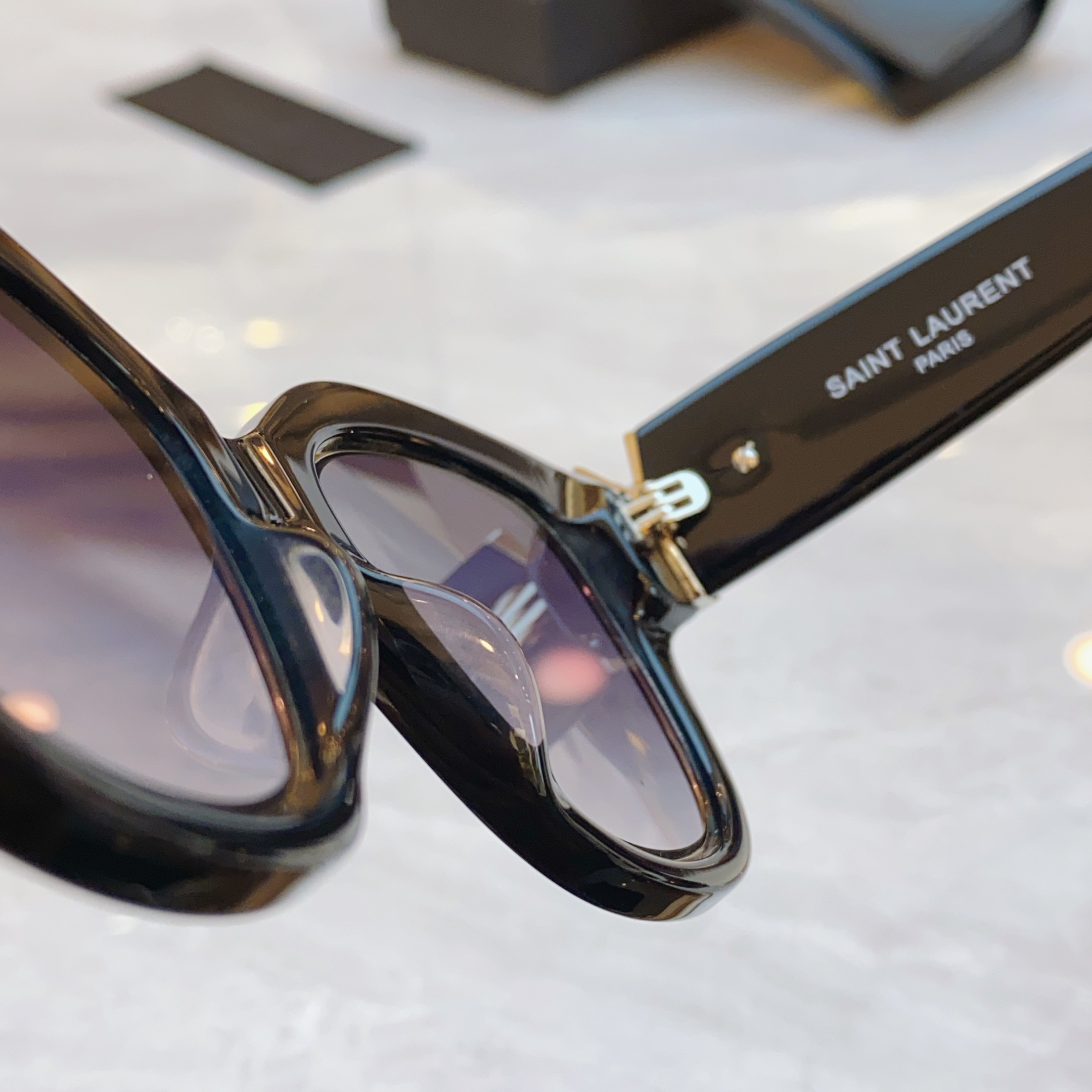 ，【SAINT LAUREN*】圣罗*兰新款眼镜架。MODEL：SL M95D，SIZE：53口21-1