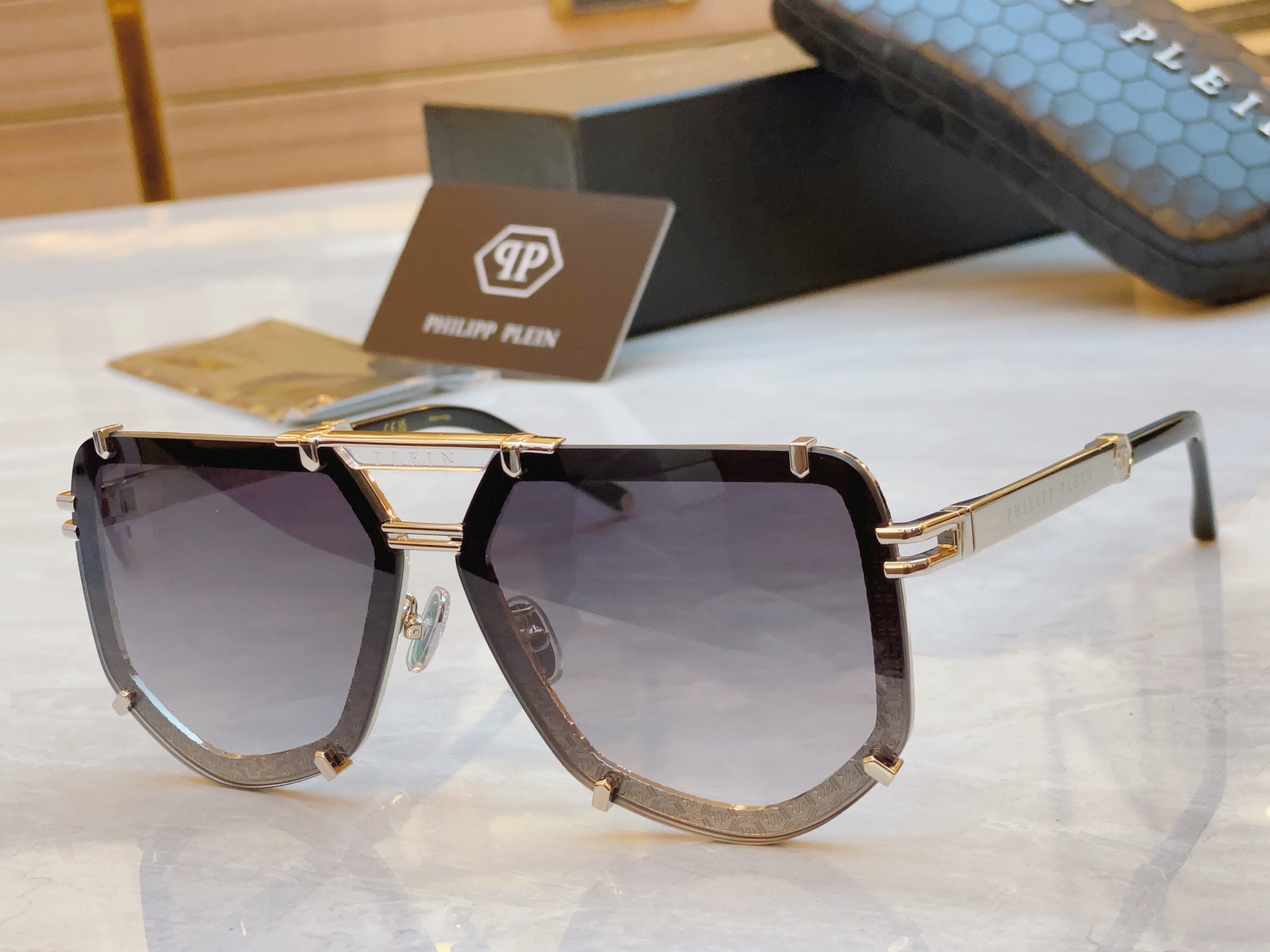 ，【PhiliPP Plei*】新款太阳镜，
Mod：SP，Size：66口10-145