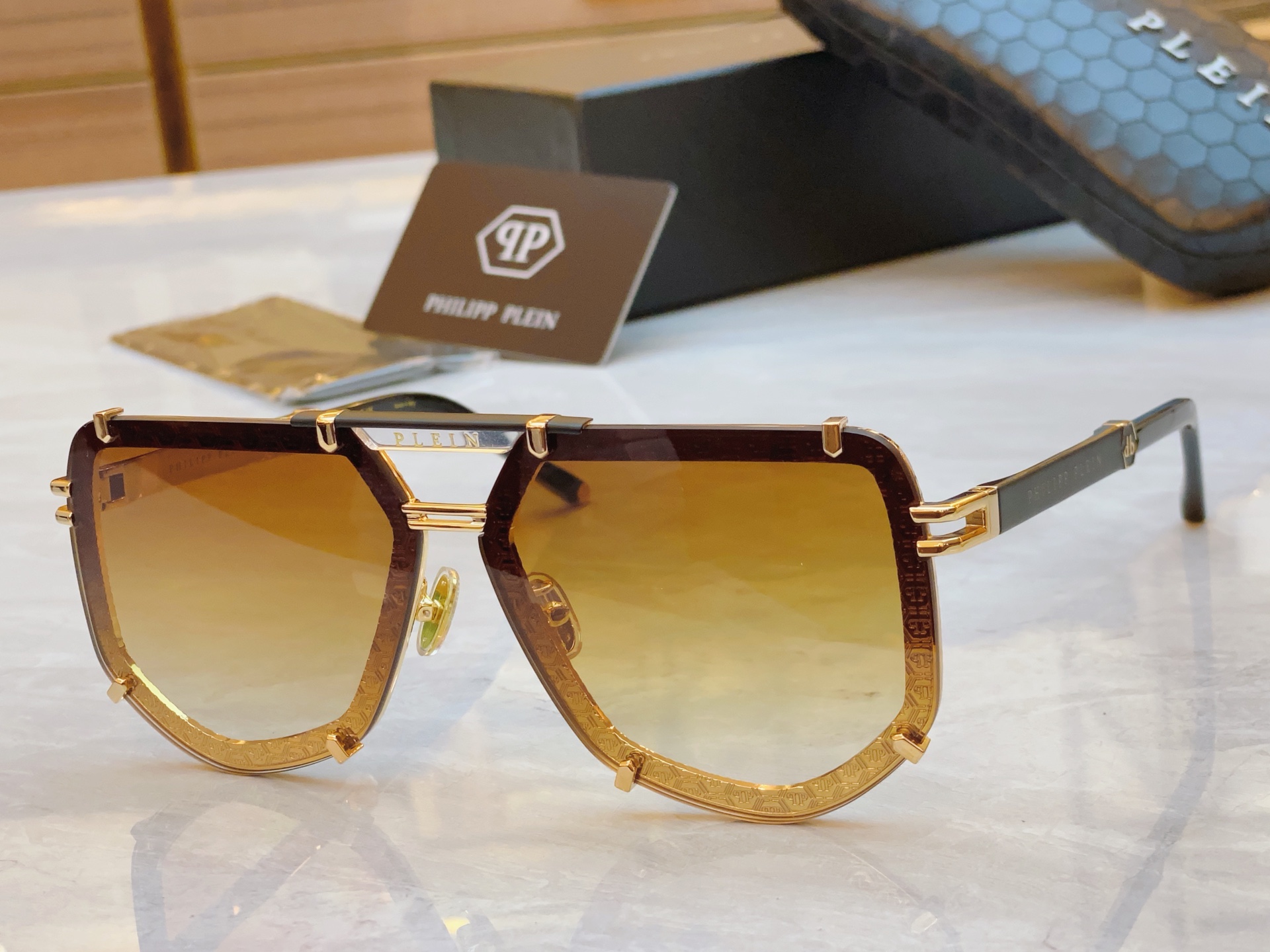 ，【PhiliPP Plei*】新款太阳镜，
Mod：SP，Size：66口10-145