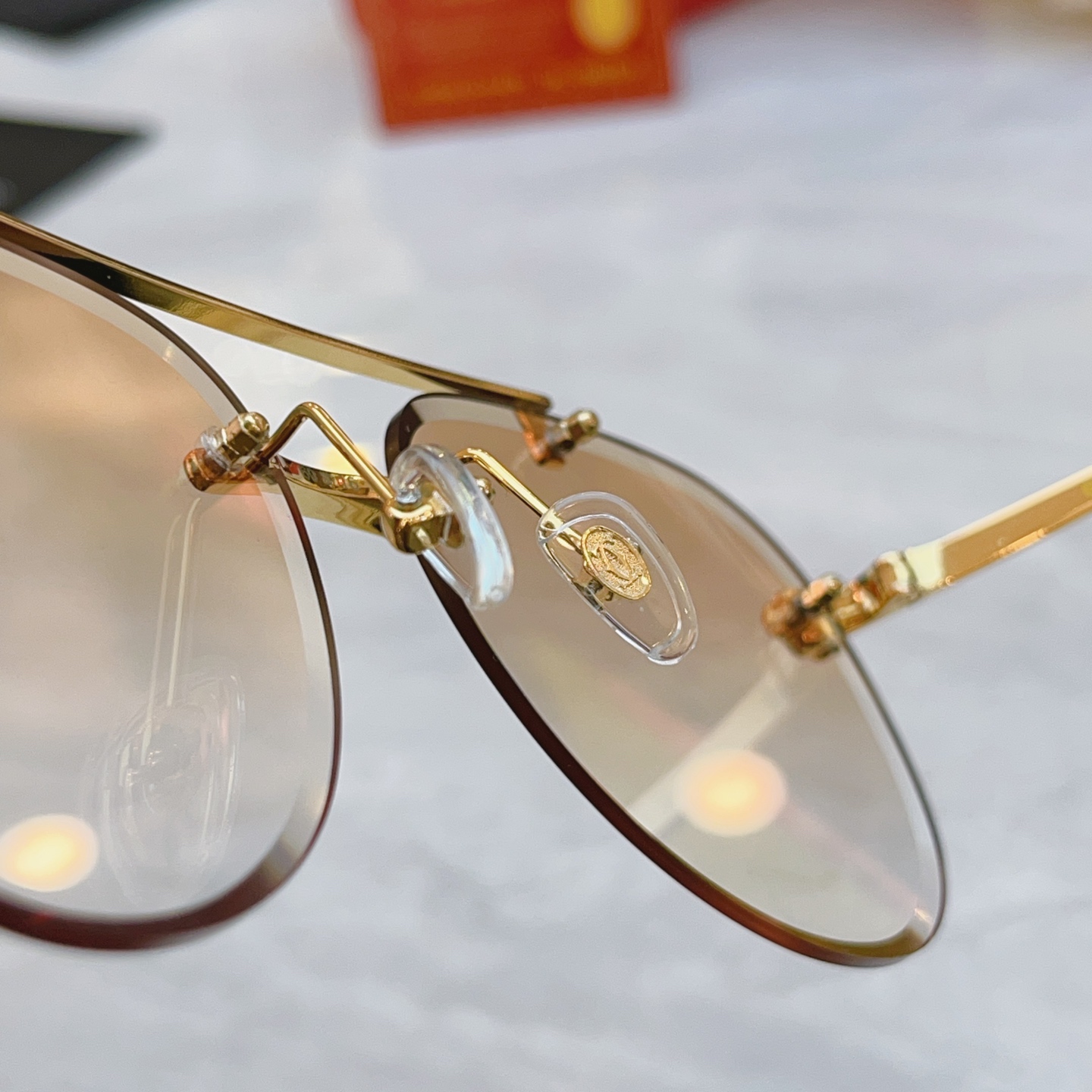 ，【CARTIE*】卡地*亚新款太阳镜，CT01586O，size60口18-142