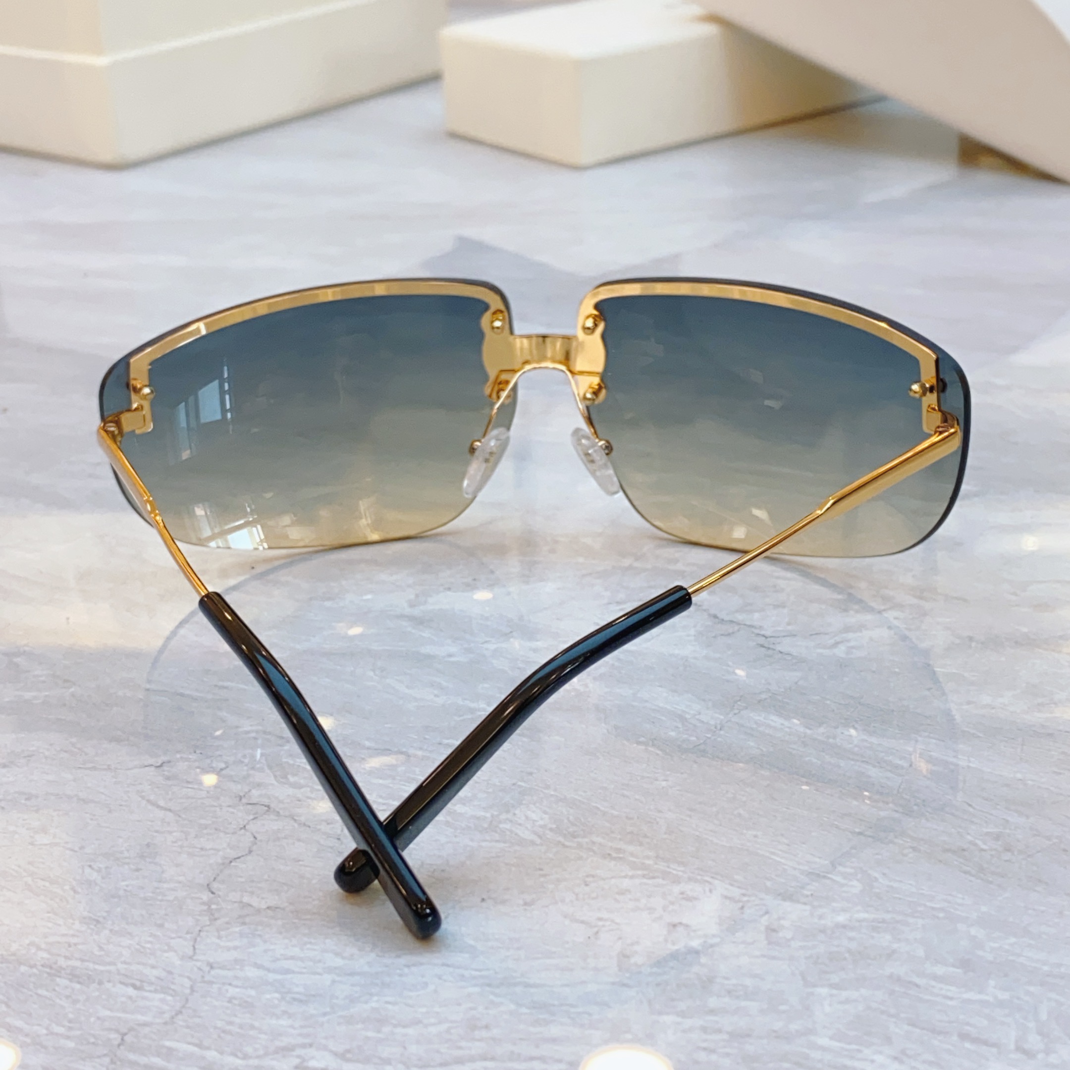，【PRAD*】普拉*达新款太阳镜🕶️，MODEL：PS 75，SIZE：75口12-125