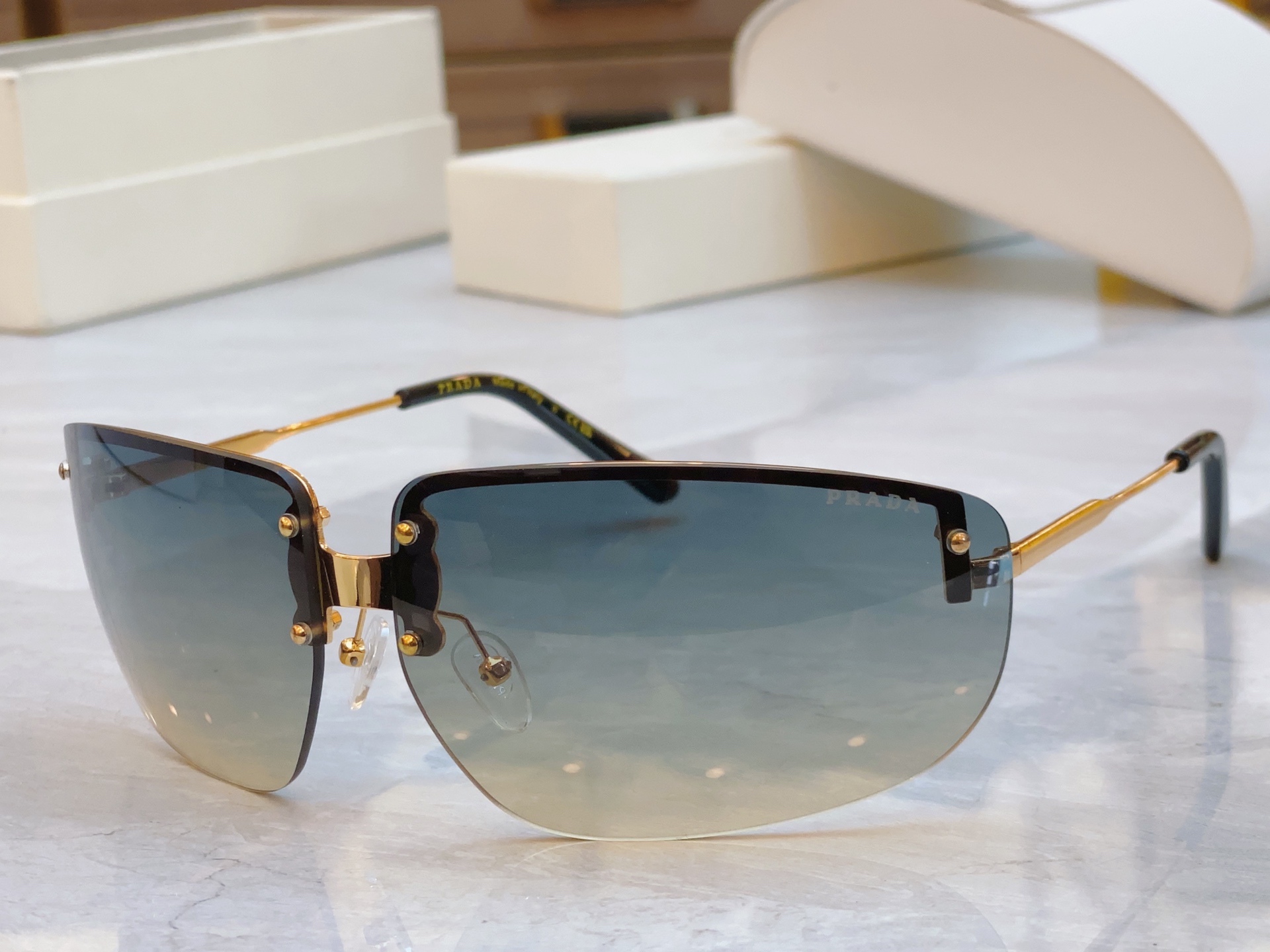 ，【PRAD*】普拉*达新款太阳镜🕶️，MODEL：PS 75，SIZE：75口12-125