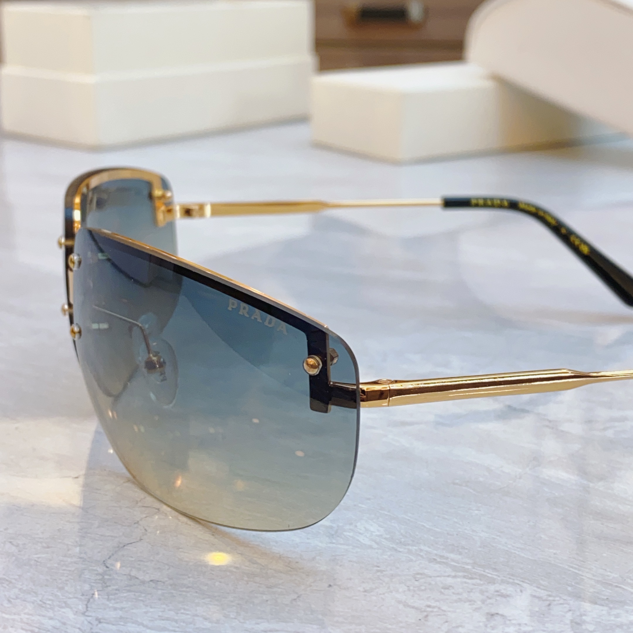 ，【PRAD*】普拉*达新款太阳镜🕶️，MODEL：PS 75，SIZE：75口12-125