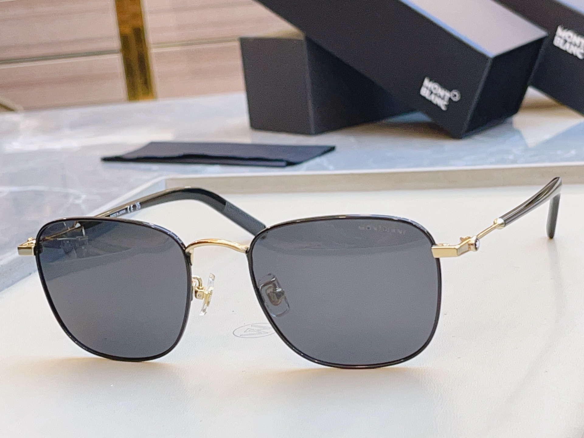 ，【MONT BLAN*】万宝龙新款光学架，钛架✨，MODELMB0392O，SIZE 55口20-14