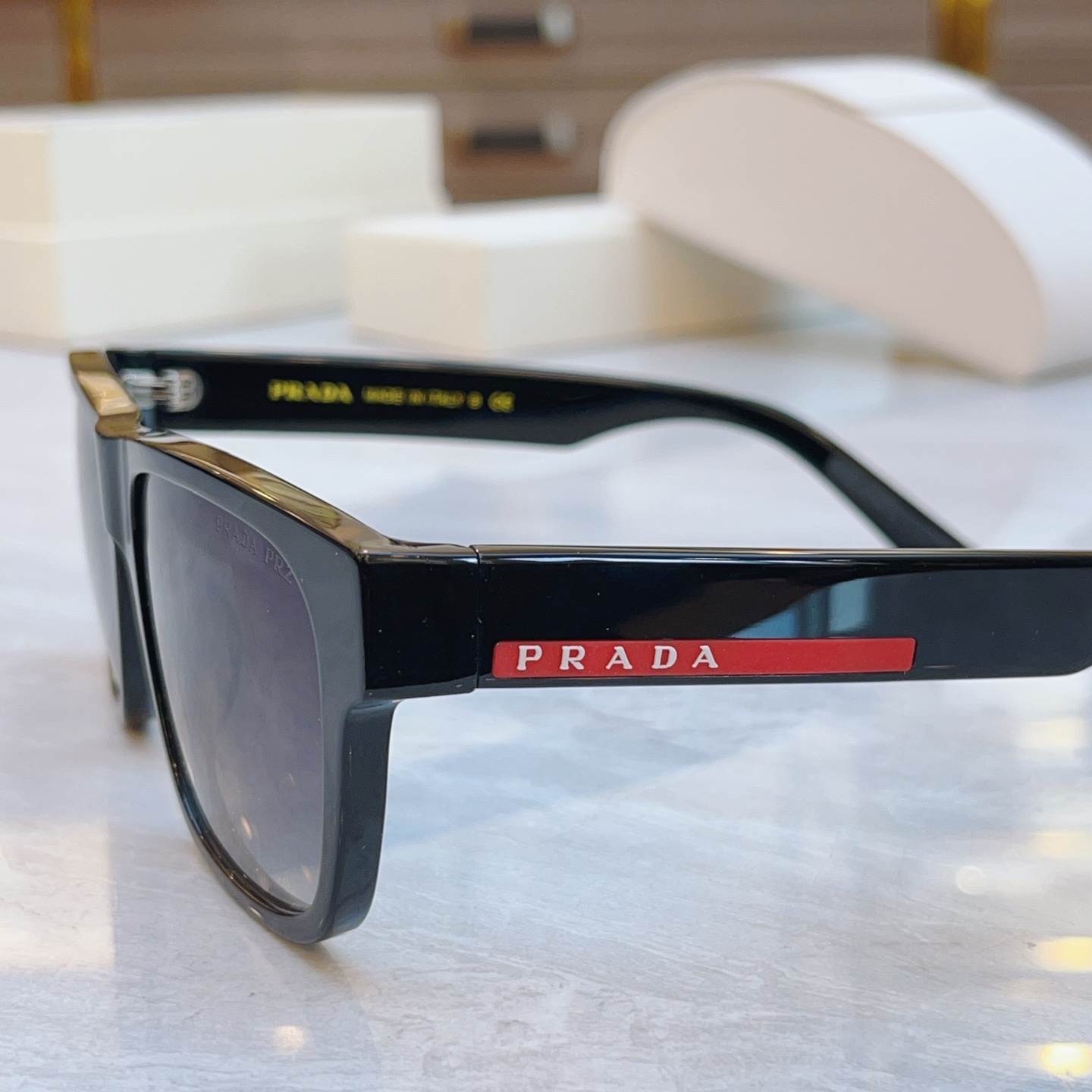 ，【PRAD*】普拉*达新款太阳镜🕶️，MODEL：PS072S，SIZE：53口19-145