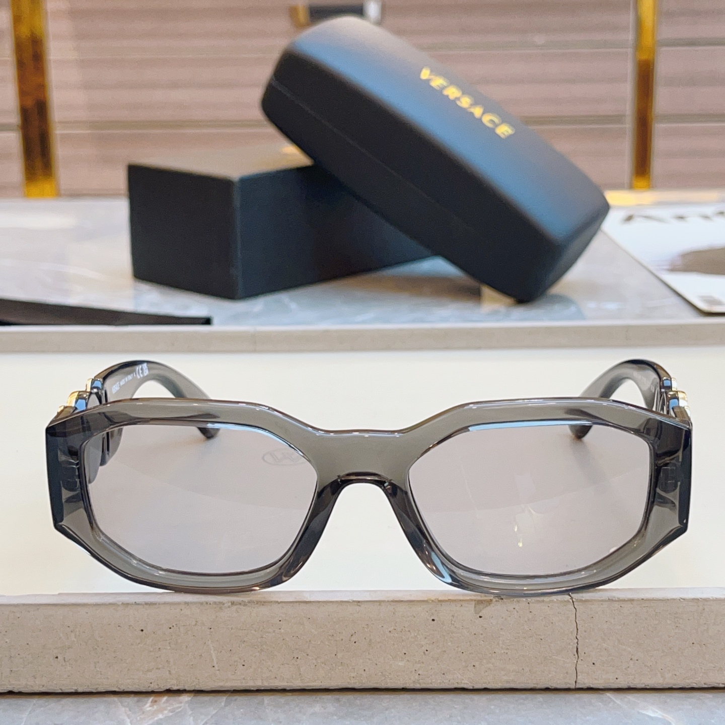 ，【VERSAC*】范思*哲新款太阳镜，
MODEL：MOD.4361，SIZE：53口18-140