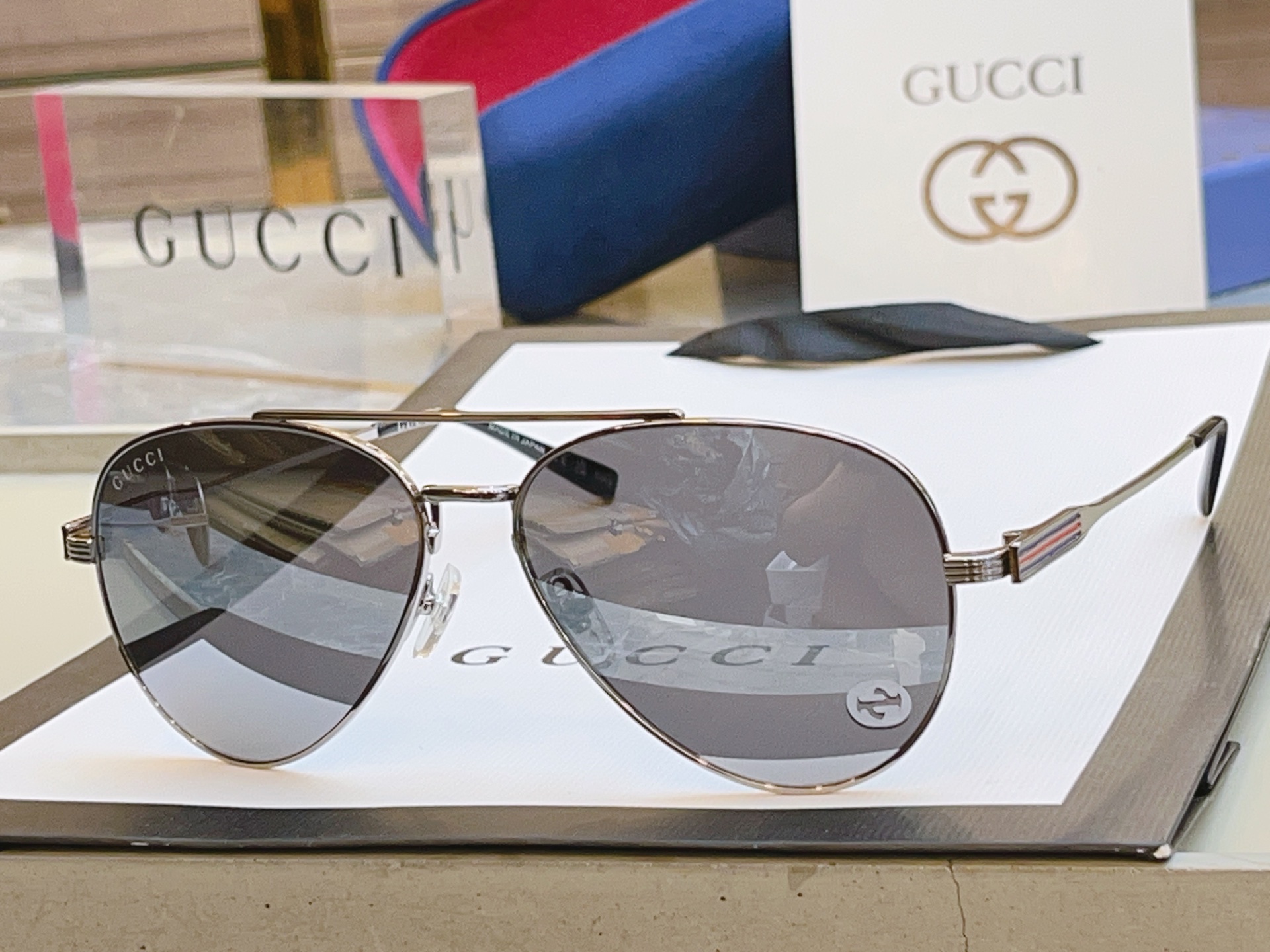 ，【GUCC*】古*驰新款太阳镜，MODEL：GG1874S， SIZE：57口14-145