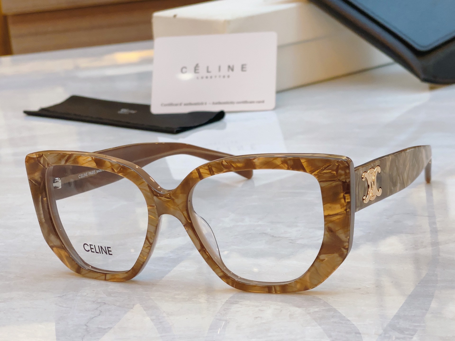，【CELIN*】赛*琳新款太阳镜， MODELCL50146I ，SIZE 53口15-145