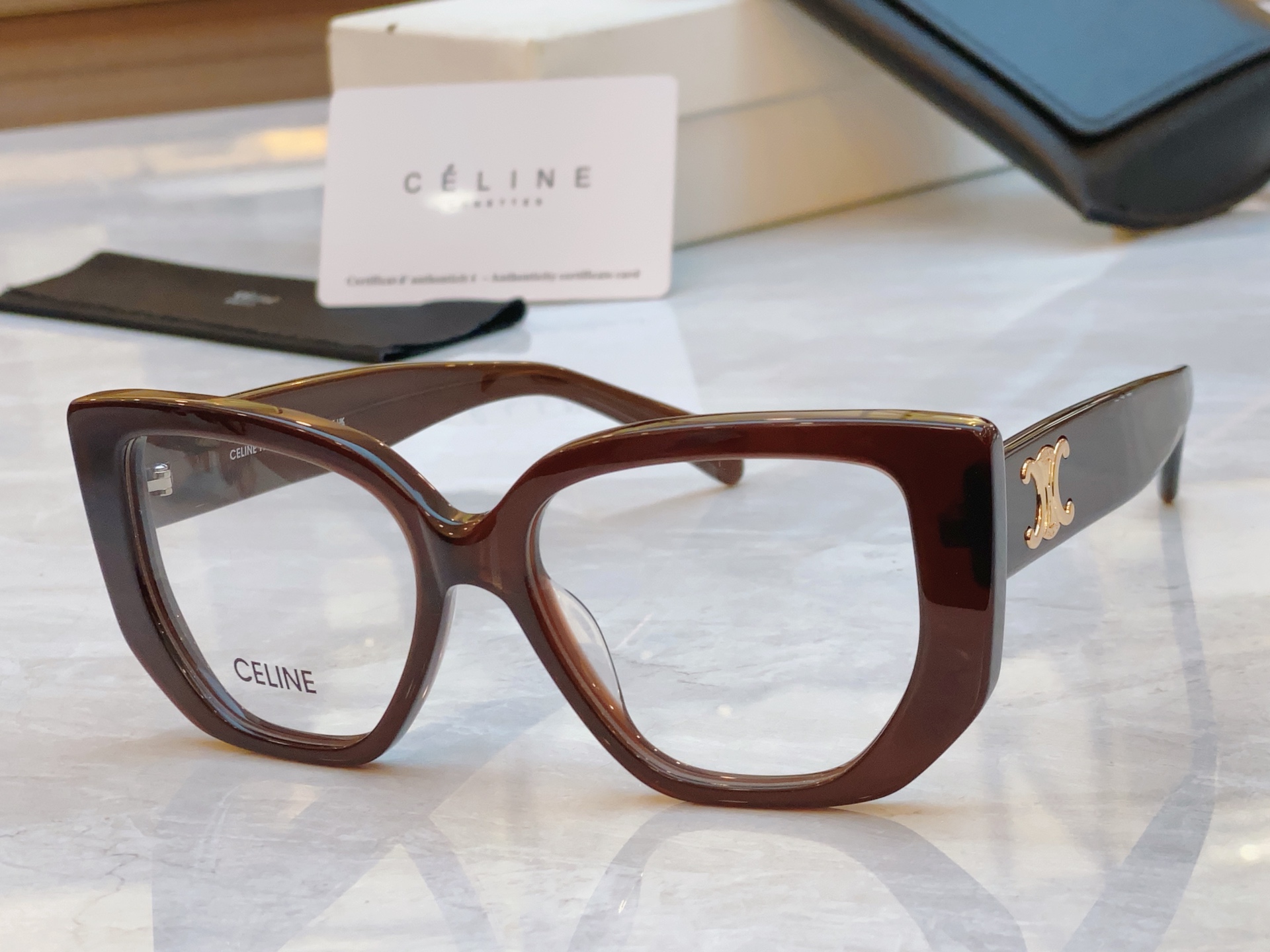 ，【CELIN*】赛*琳新款太阳镜， MODELCL50146I ，SIZE 53口15-145