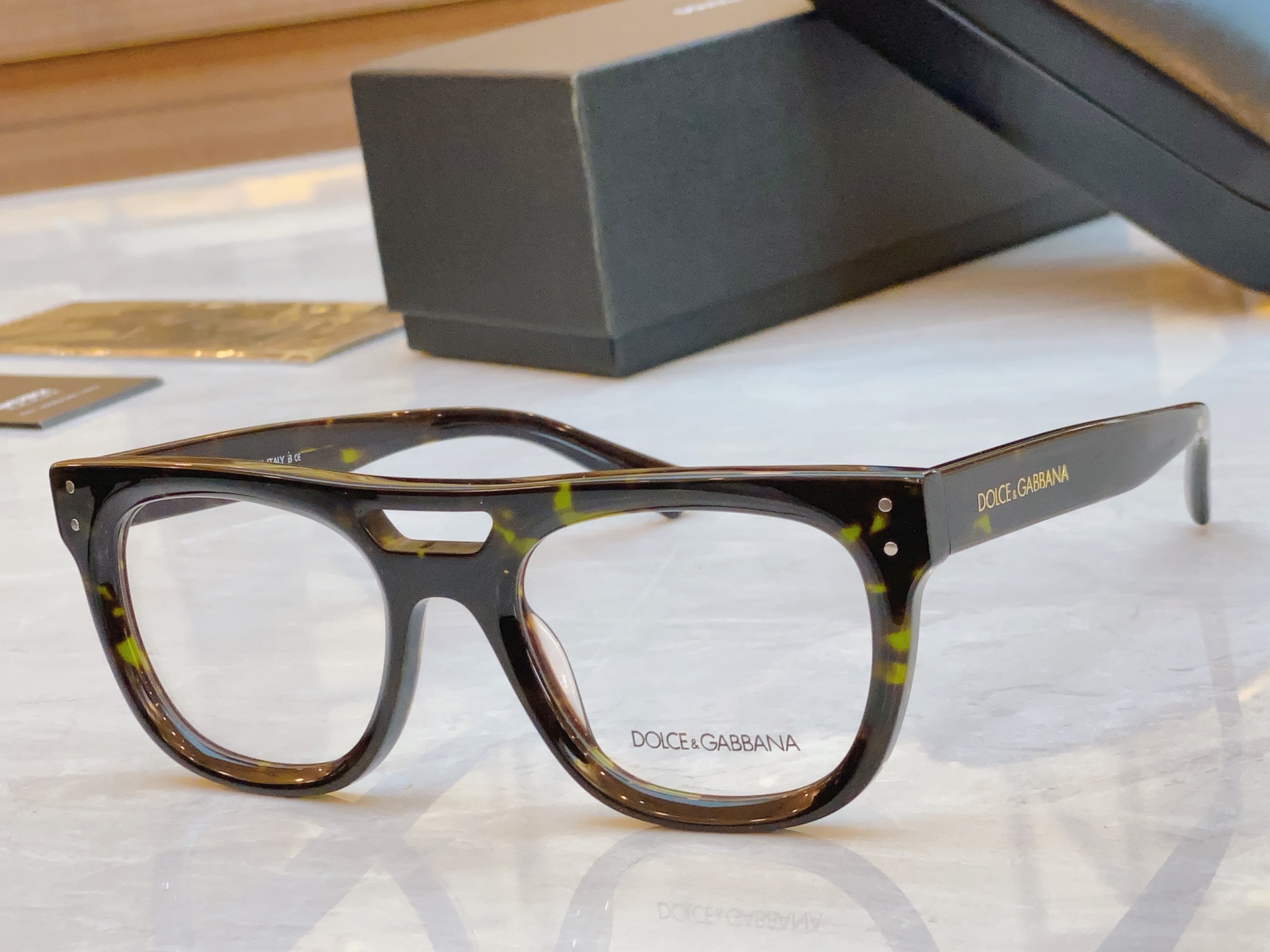 ，【DOLCE & GABBAN*】D*G新款太阳镜，MODEL：DG3388，SIZE：53口20-1