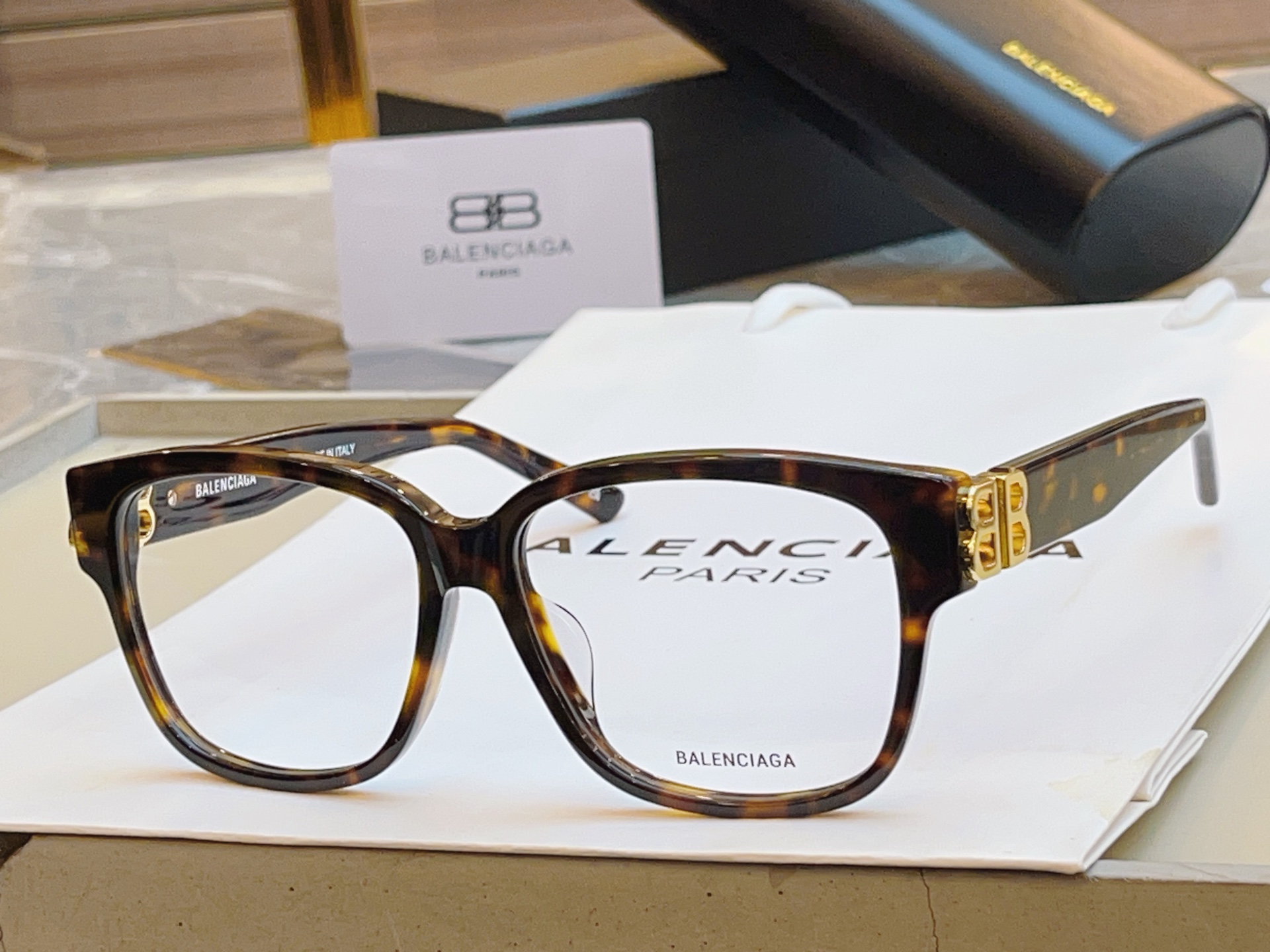 ，【BALENCIAG*】巴黎*世家新款太阳镜，高版本✨MODEL：BB0104O，SIZE：58口14
