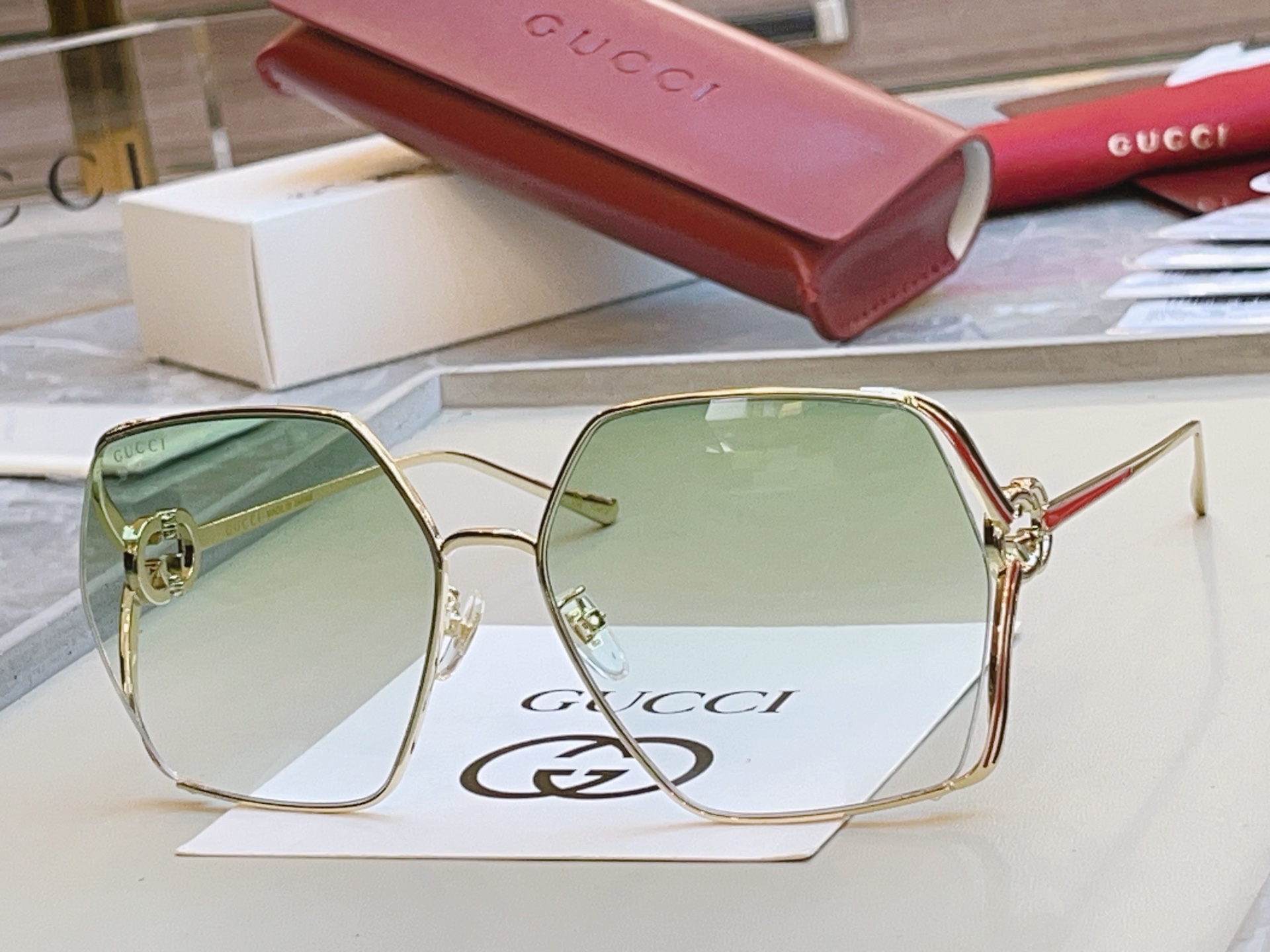 ，【GUCC*】古驰新款太阳镜🕶️🕶️，MODEL：GG1322SA，SIZE64口16-135 L