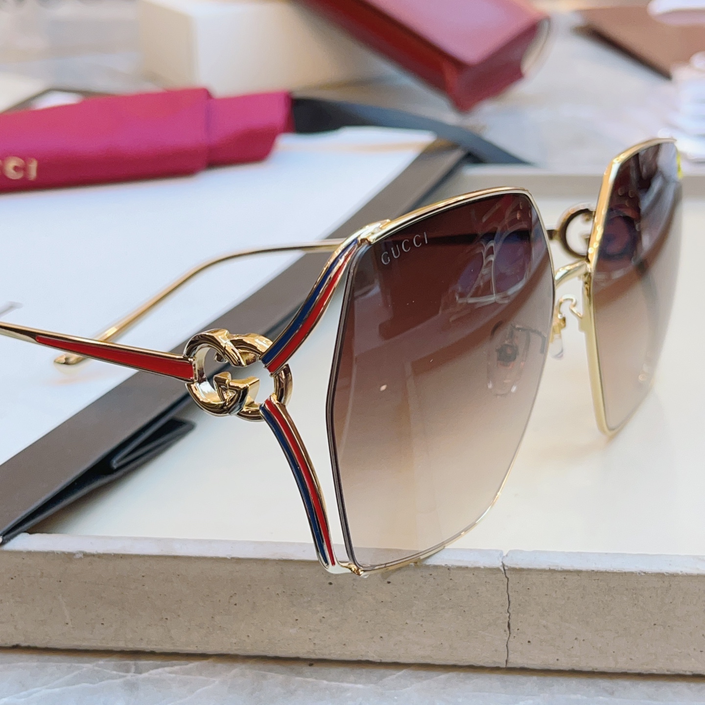，【GUCC*】古驰新款太阳镜🕶️🕶️，MODEL：GG1322SA，SIZE64口16-135 L