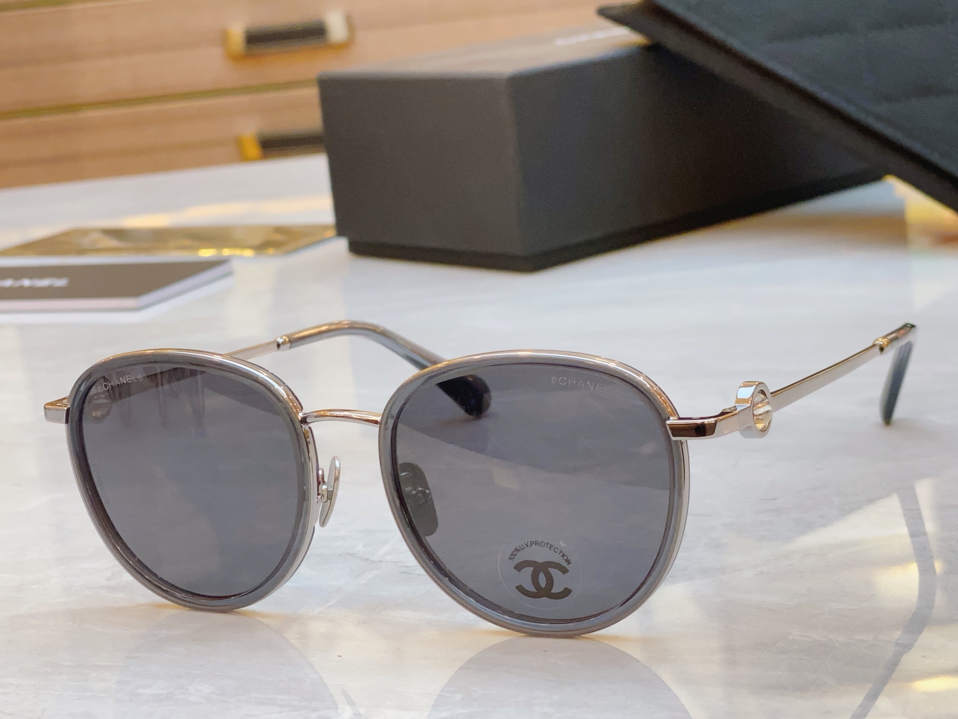 NO:365357,,【CHANE*】Chanel new sunglasses, MODELCH2220, SIZE51 mouth 23-142 glasses sunglasses sunglasses, glasses, chanel, chanel19860909,【CHANE*】香奈儿新款太阳镜,MODELCH2220,SIZE51口23-142眼镜墨镜太阳镜,眼镜,chanel,chanel,glasses