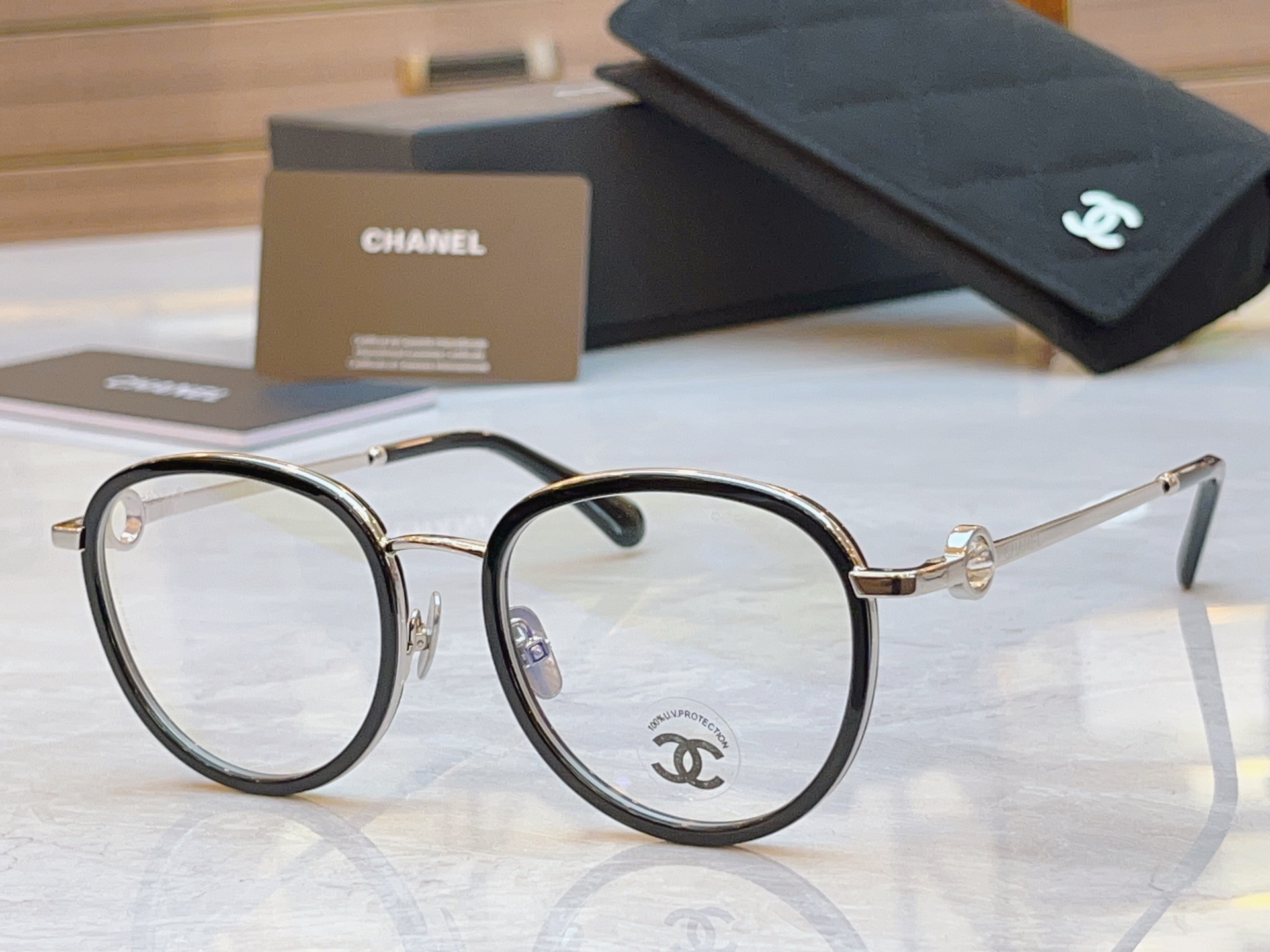 ，【CHANE*】香奈儿新款眼镜架，MODEL：CH2220，SIZE：51口23-142