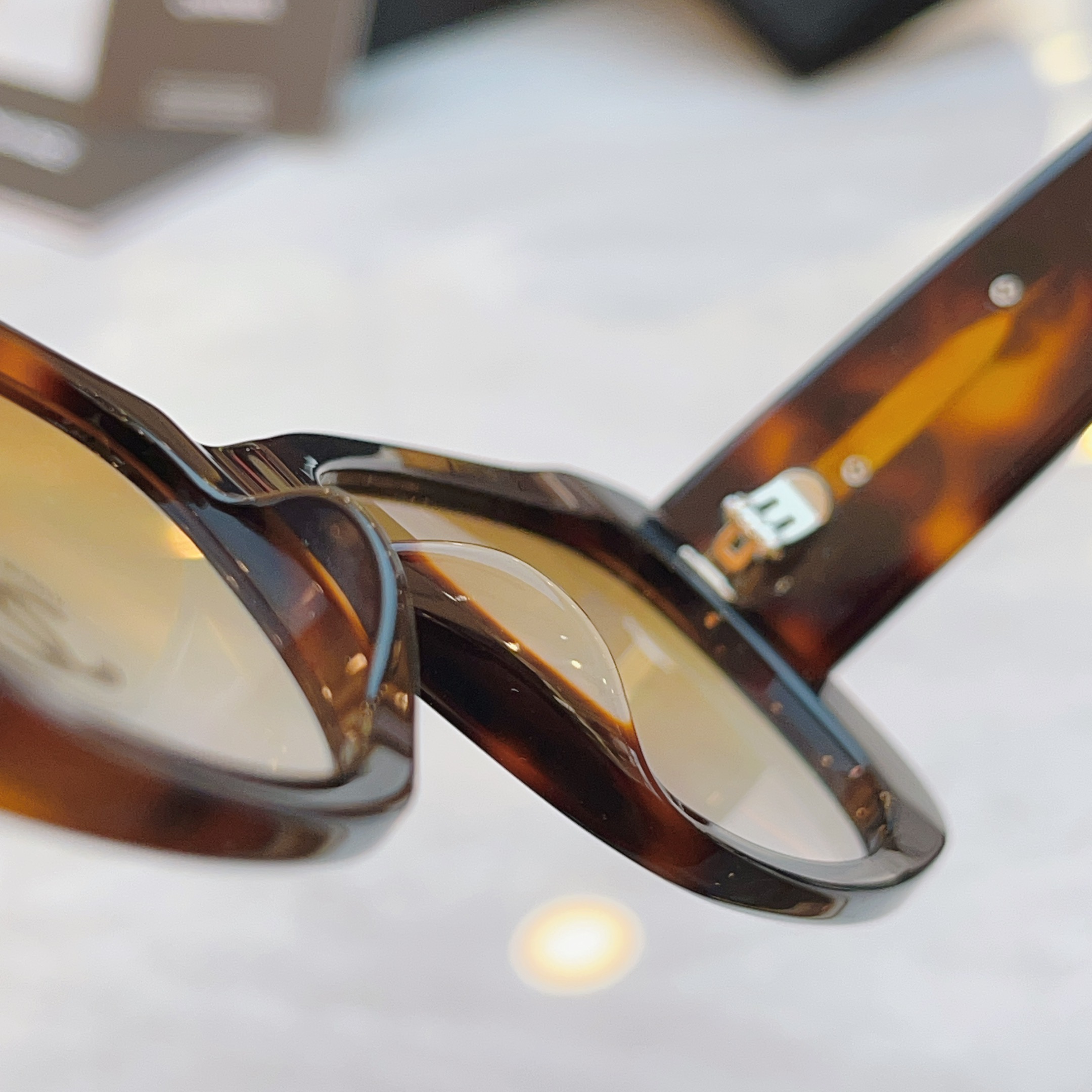 ，【CHANE*】香奈儿新款太阳镜🕶️🕶️，MODEL：CH5186A，SIZE：57口18-145
