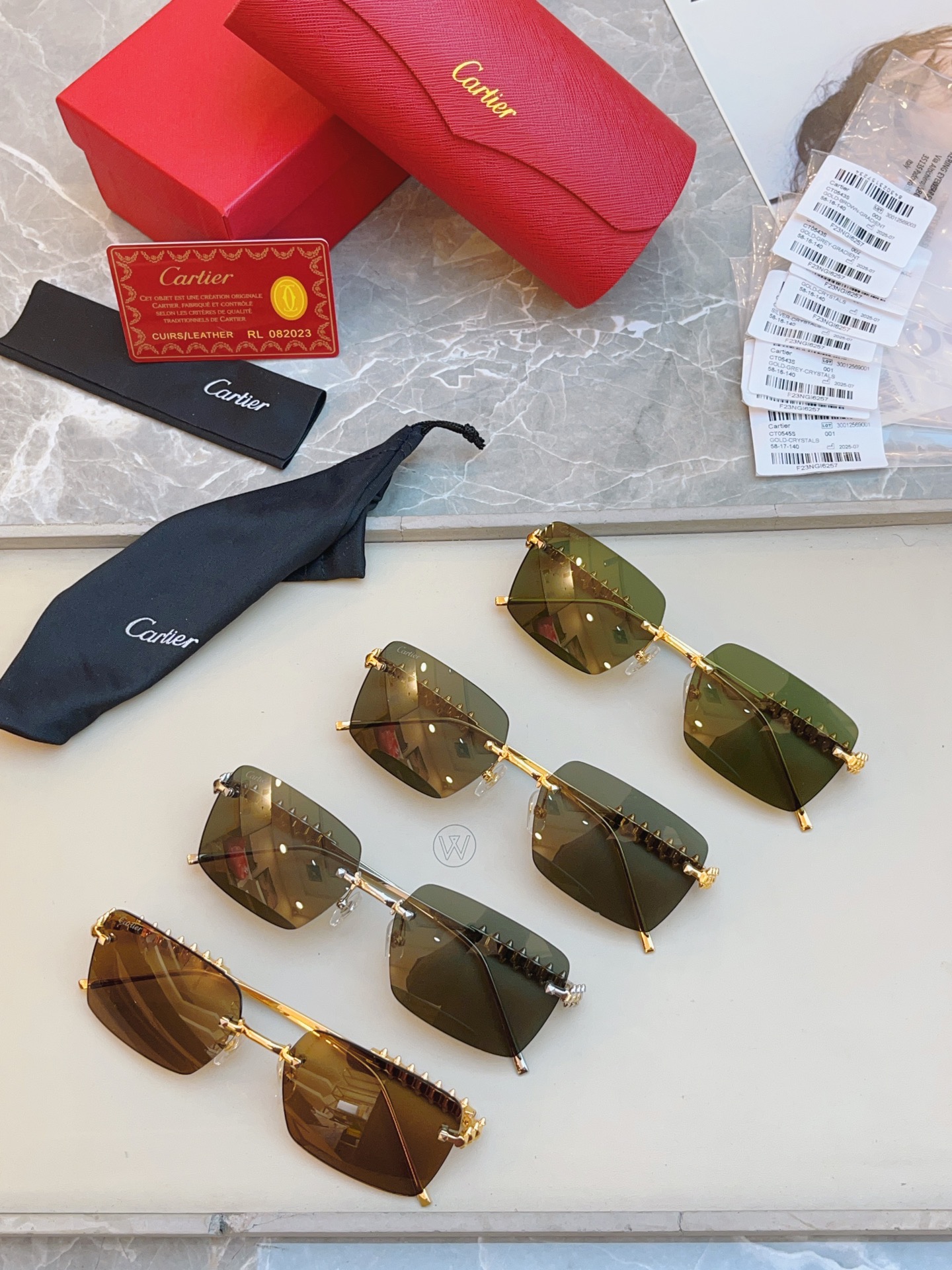，【CARTIE*】卡地*亚新款太阳镜🕶️，高版本✨CT0545S，size 58口17-140