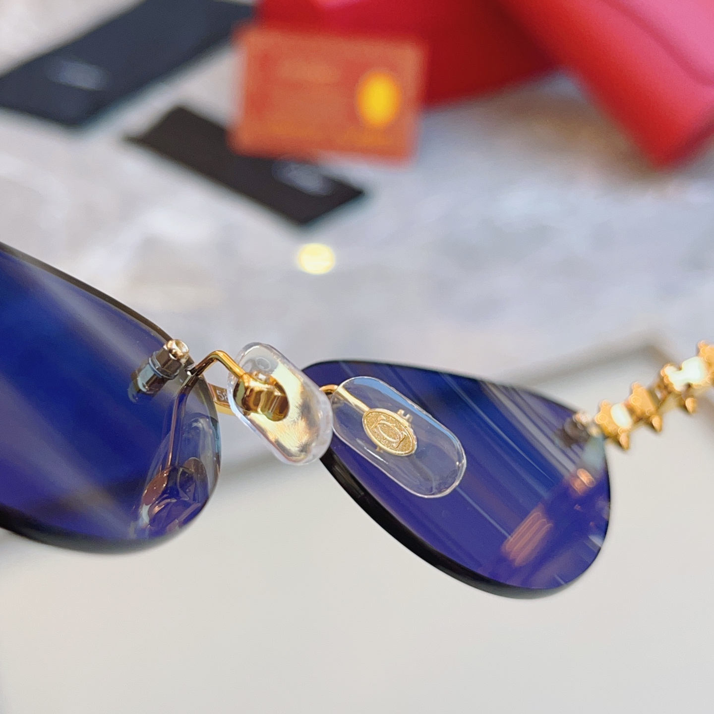 ，【CARTIE*】卡地*亚新款太阳镜🕶️，高版本✨CT0543S，size: 58口16-140