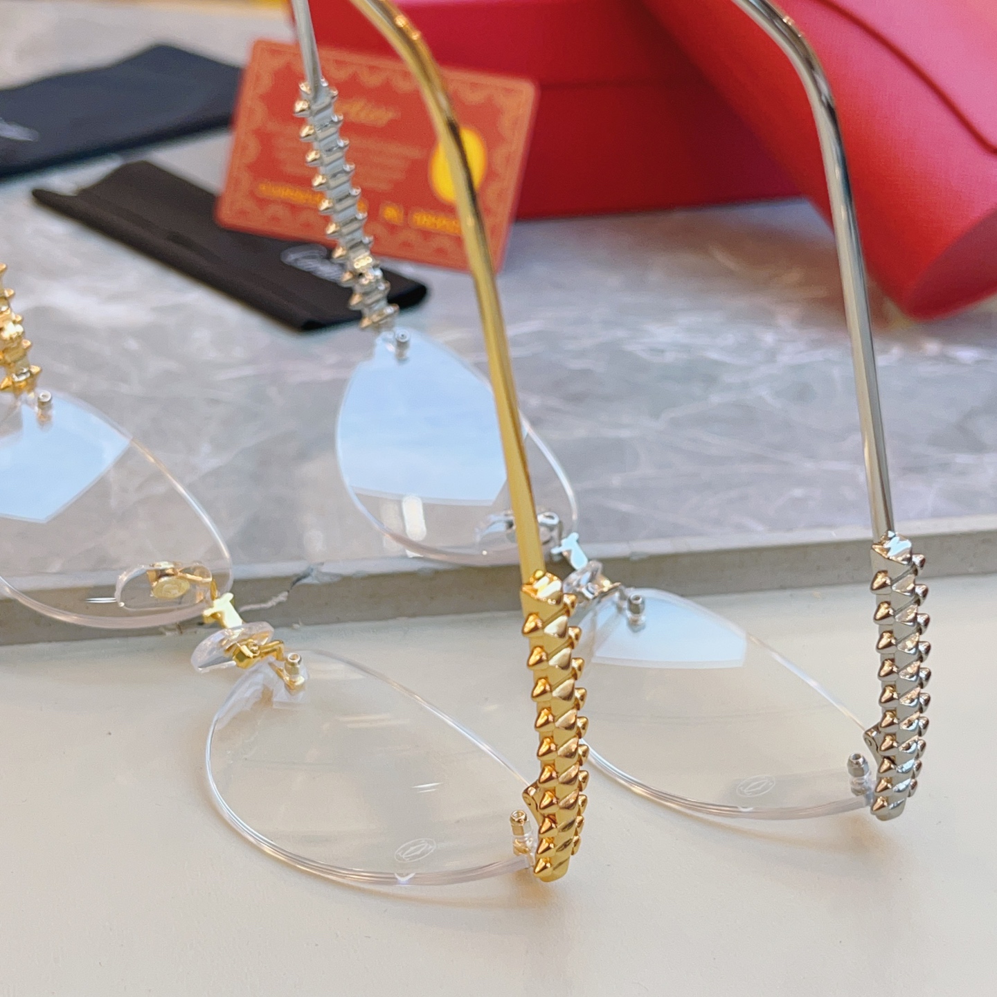 ，【CARTIE*】卡地*亚新款太阳镜🕶️，高版本✨CT0543S，size: 58口16-140
