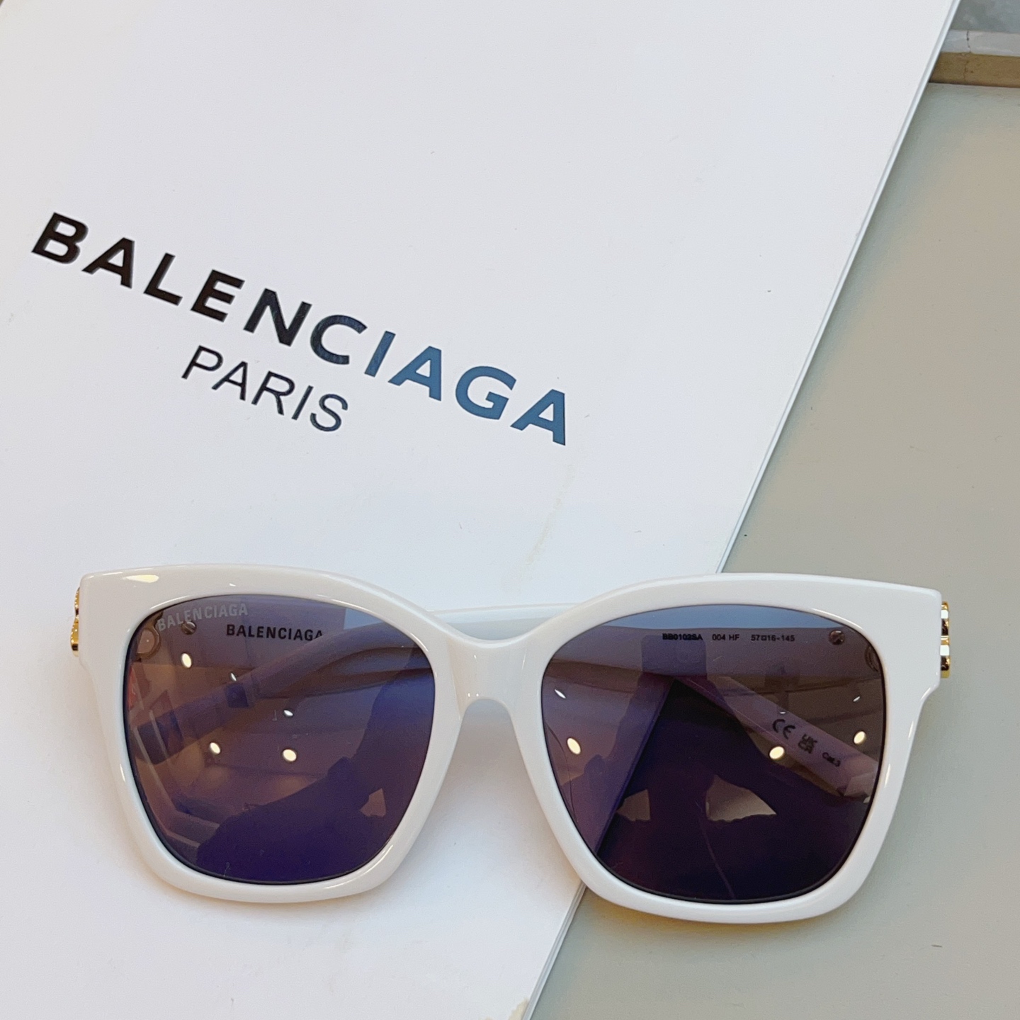 ，【BALENCIAG*】巴黎*世家新款太阳镜，高版本✨MODEL：BB0102SA，SIZE：57口1