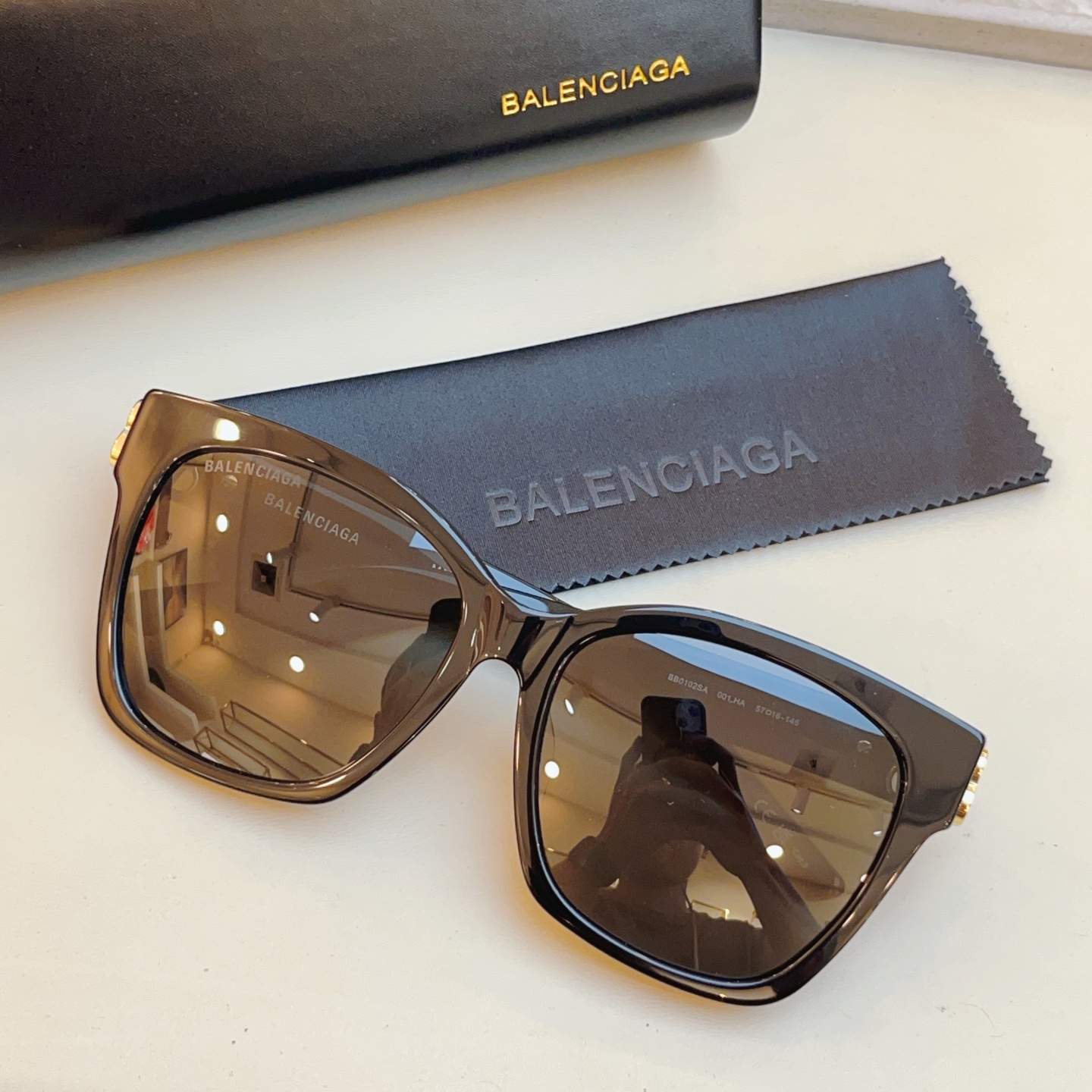 ，【BALENCIAG*】巴黎*世家新款太阳镜，高版本✨MODEL：BB0102SA，SIZE：57口1