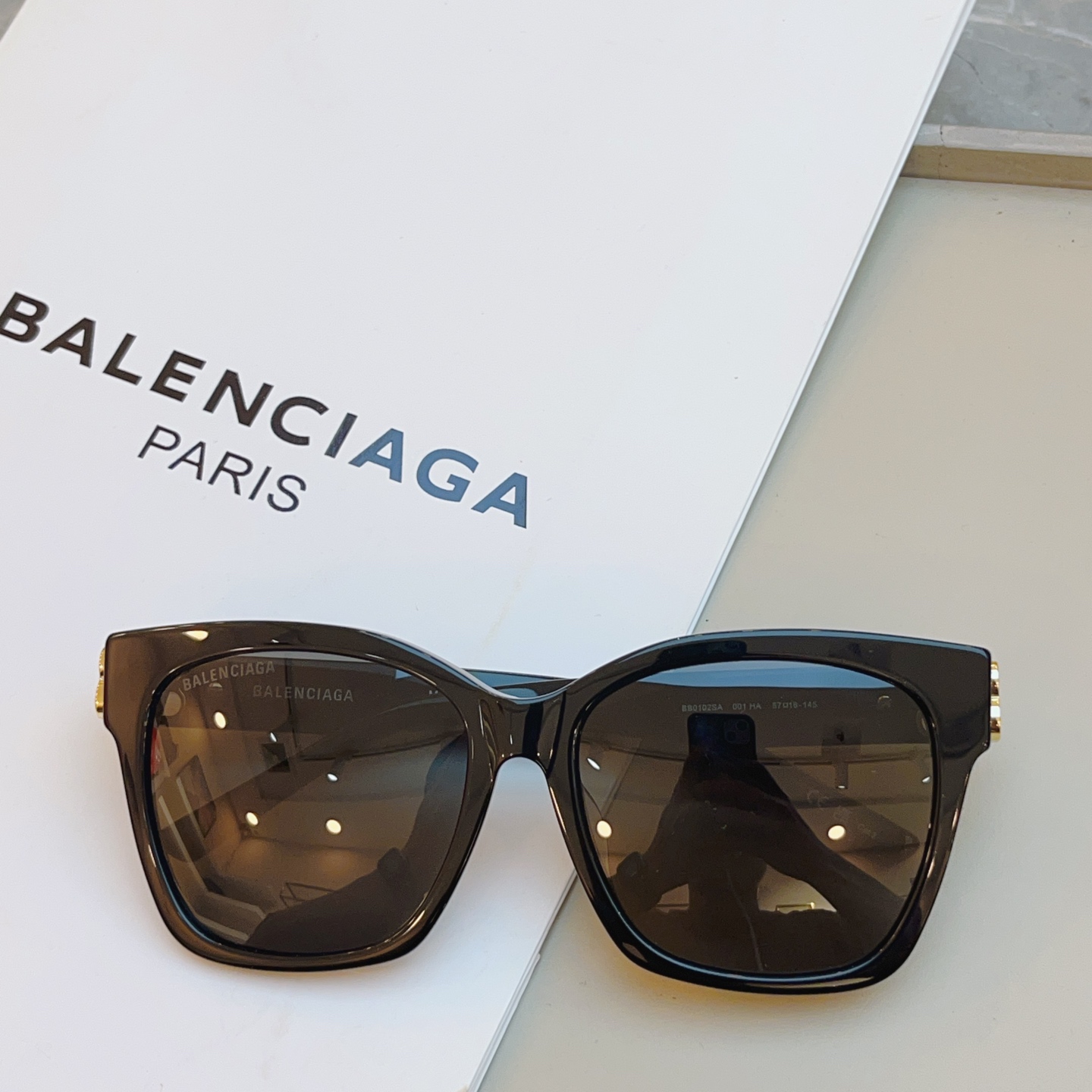 ，【BALENCIAG*】巴黎*世家新款太阳镜，高版本✨MODEL：BB0102SA，SIZE：57口1