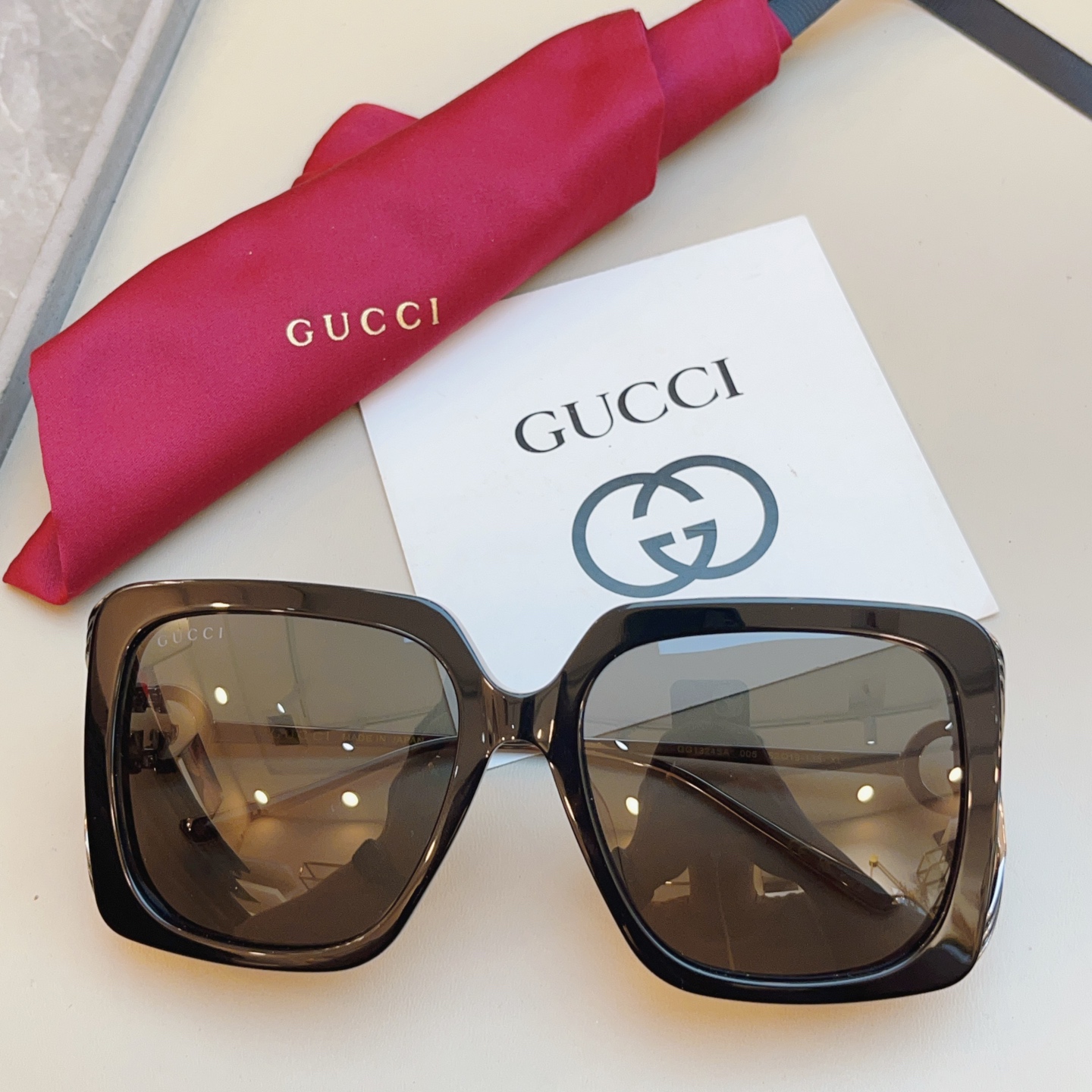 ，【GUCC*】古*驰新款太阳镜🕶️，高版本✨GG1324SA，SIZE:52口19-135 XL