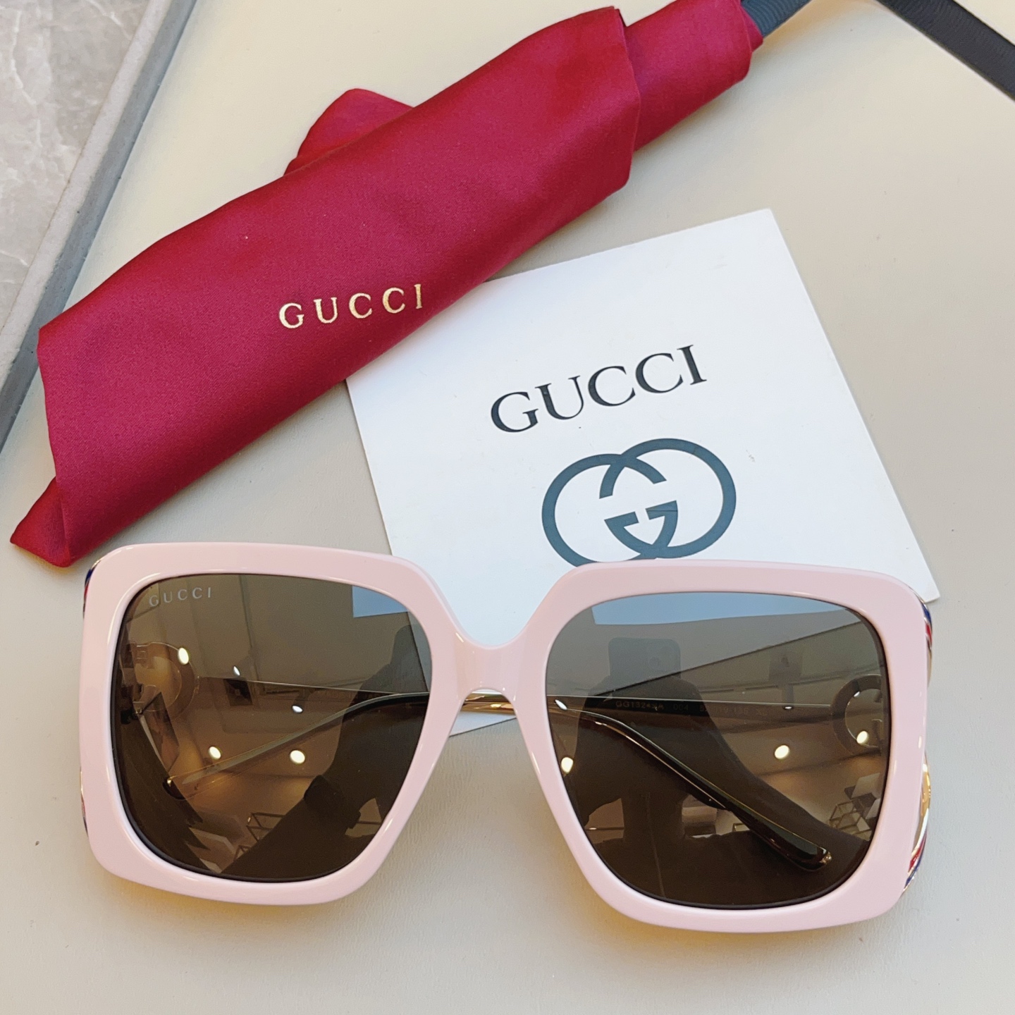 ，【GUCC*】古*驰新款太阳镜🕶️，高版本✨GG1324SA，SIZE:52口19-135 XL