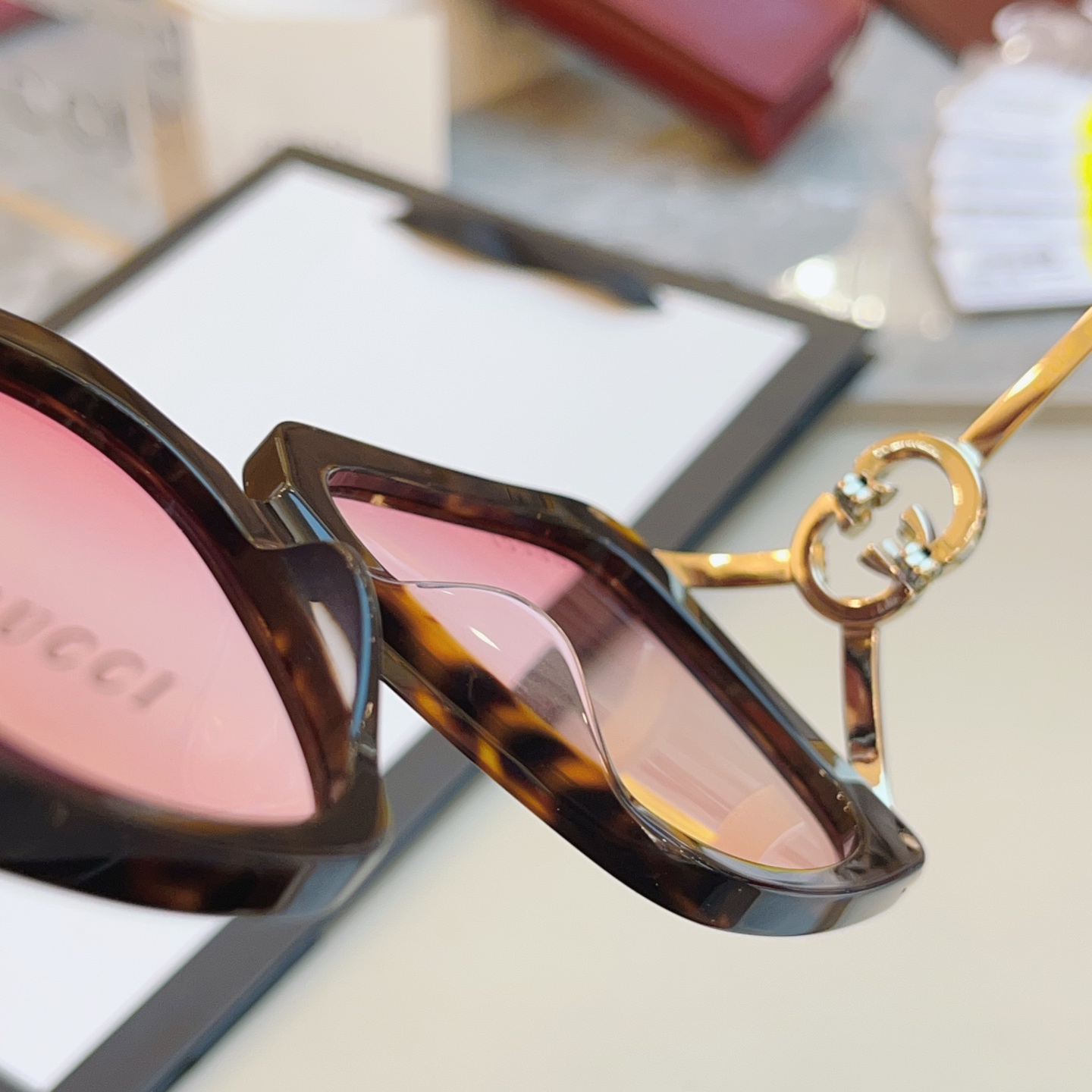 ，【GUCC*】古*驰新款太阳镜🕶️，高版本✨GG1324SA，SIZE:52口19-135 XL
