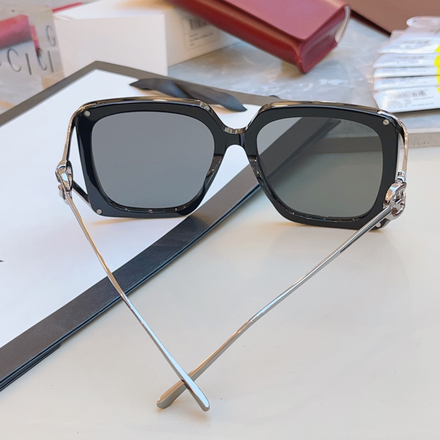 ，【GUCC*】古*驰新款太阳镜🕶️，高版本✨GG1324SA，SIZE:52口19-135 XL