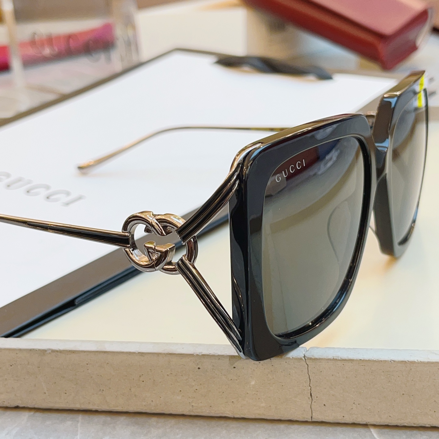 ，【GUCC*】古*驰新款太阳镜🕶️，高版本✨GG1324SA，SIZE:52口19-135 XL