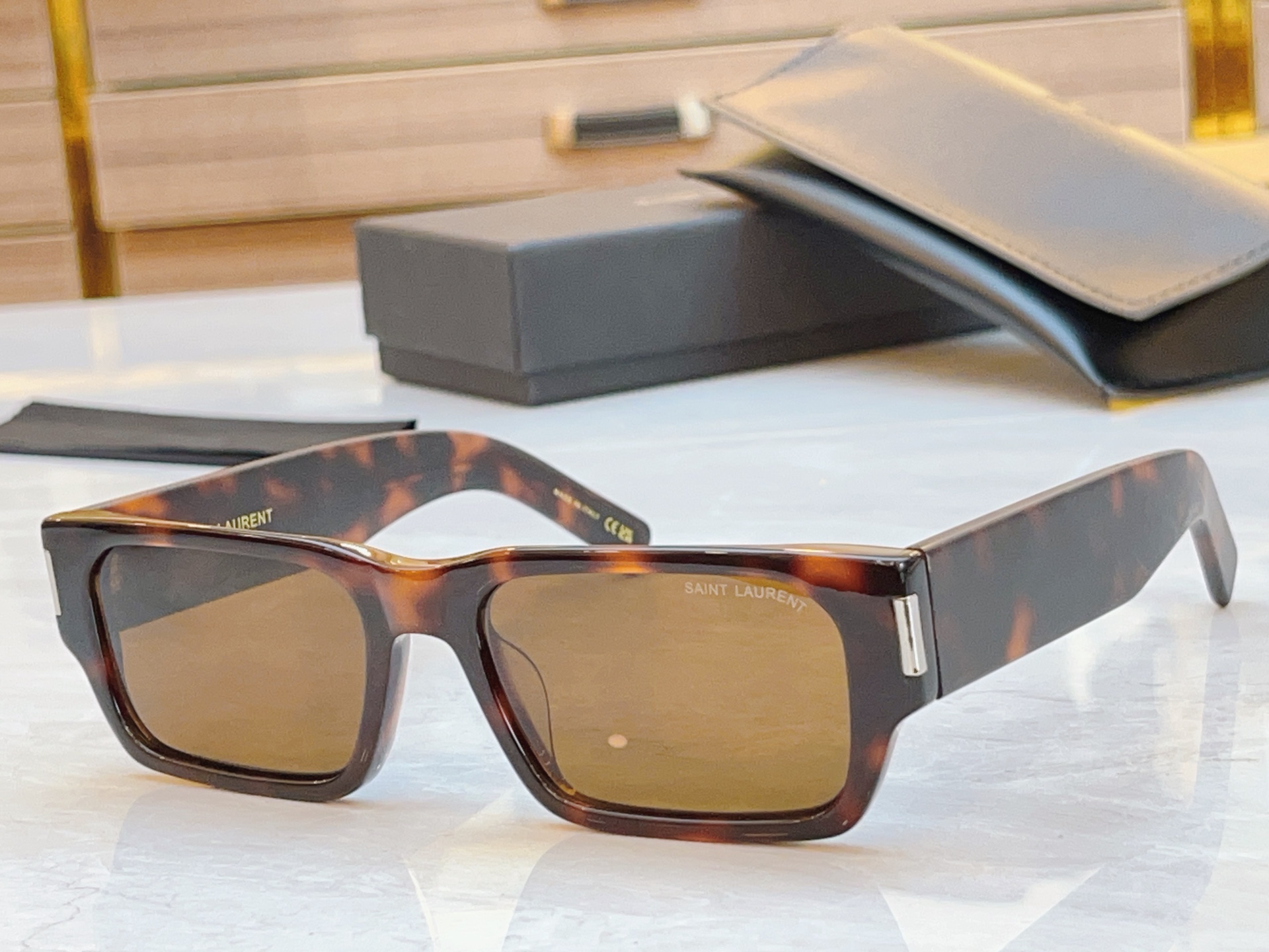 P508, ST. ROIN’S NEW GLASSES. MODEL: SL 660, SIZE: 55 19-145 - 图片 4