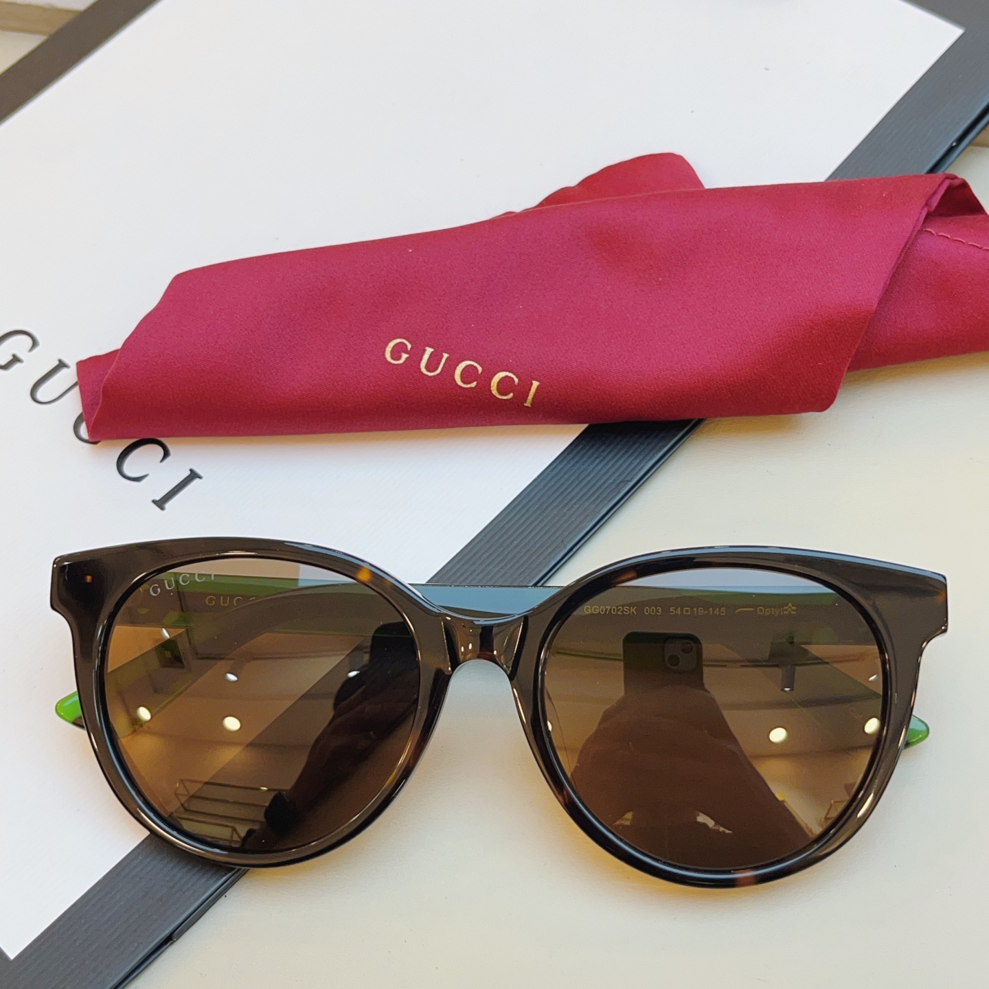 ，【GUCC*】古*驰新款太阳镜🕶️，高版本✨GG0702SK，SIZE:54口19-145