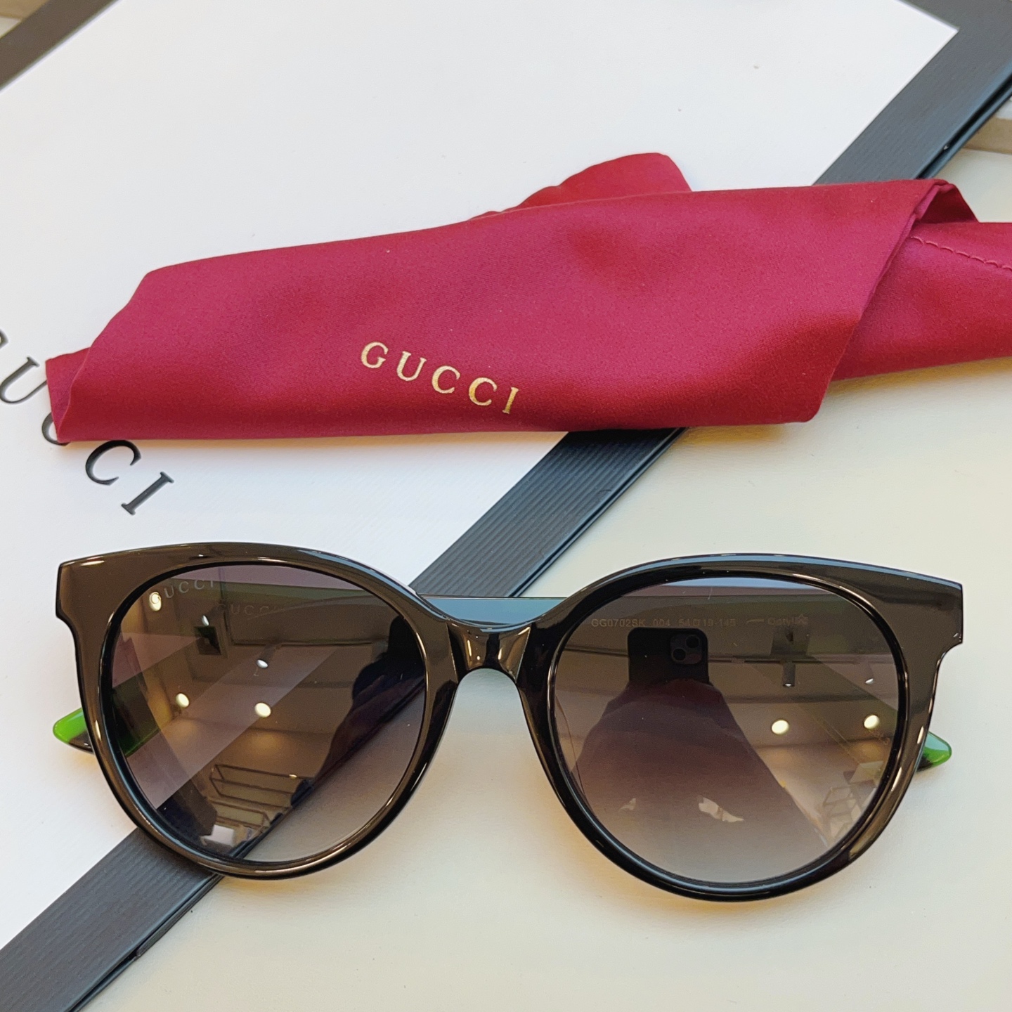 ，【GUCC*】古*驰新款太阳镜🕶️，高版本✨GG0702SK，SIZE:54口19-145