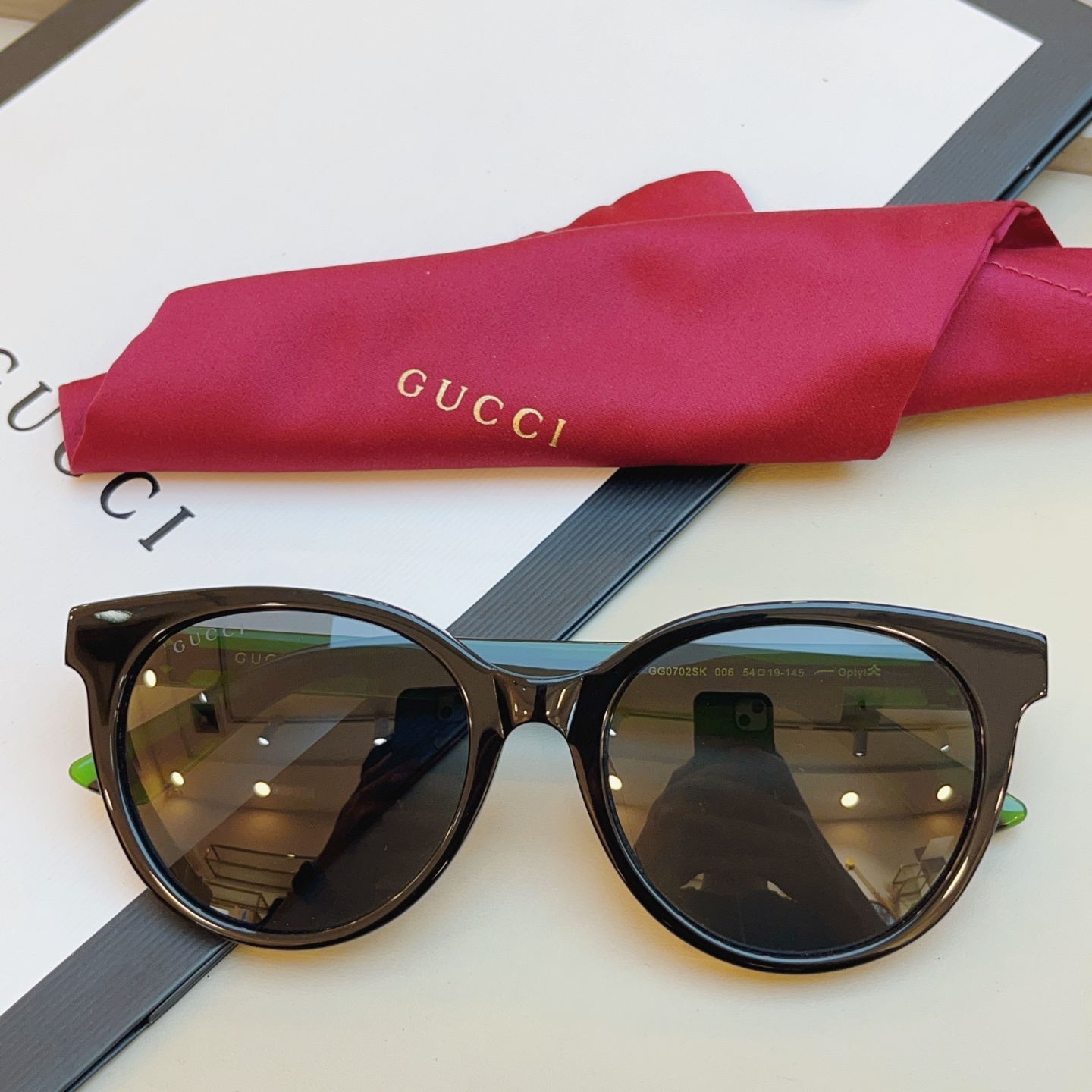 ，【GUCC*】古*驰新款太阳镜🕶️，高版本✨GG0702SK，SIZE:54口19-145