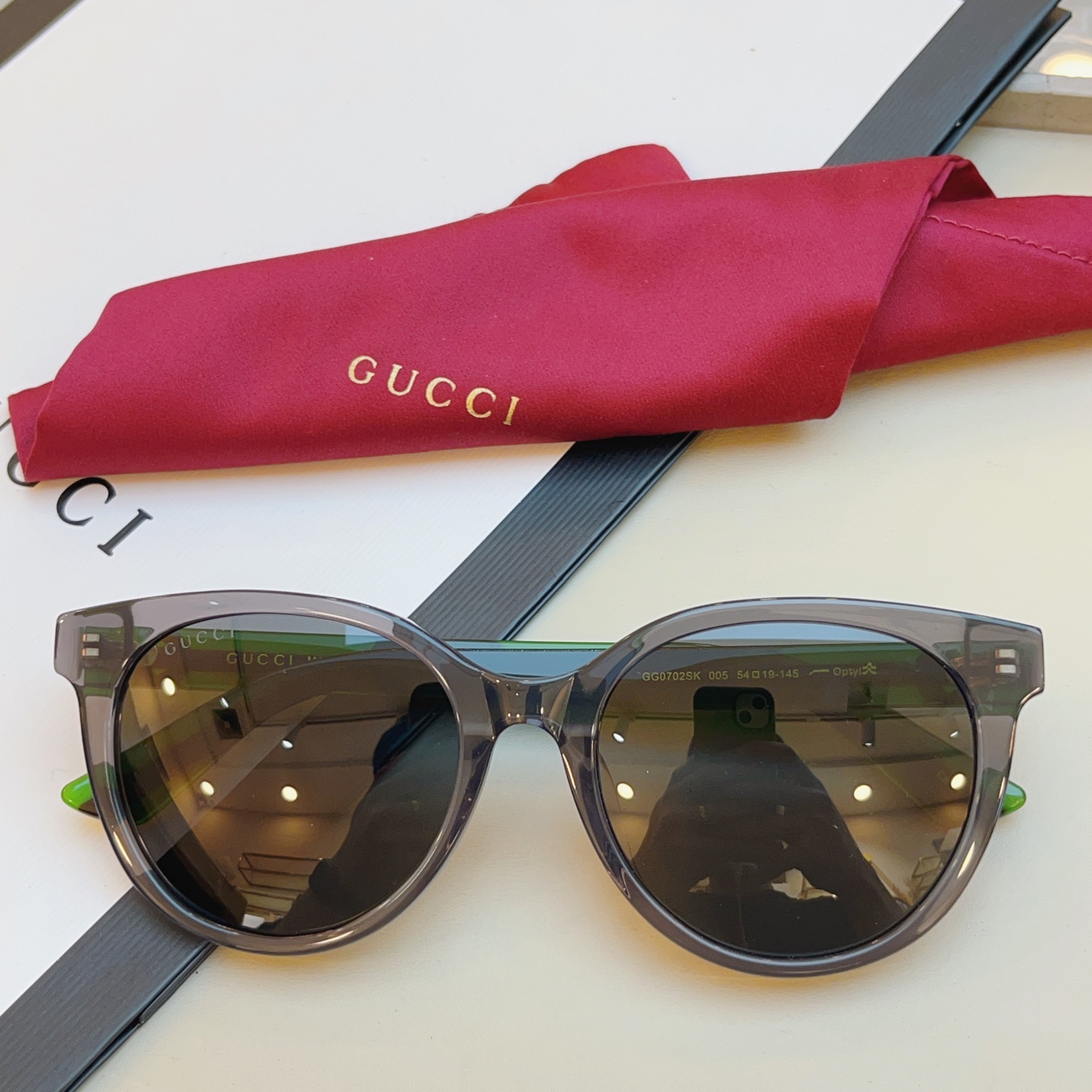 ，【GUCC*】古*驰新款太阳镜🕶️，高版本✨GG0702SK，SIZE:54口19-145