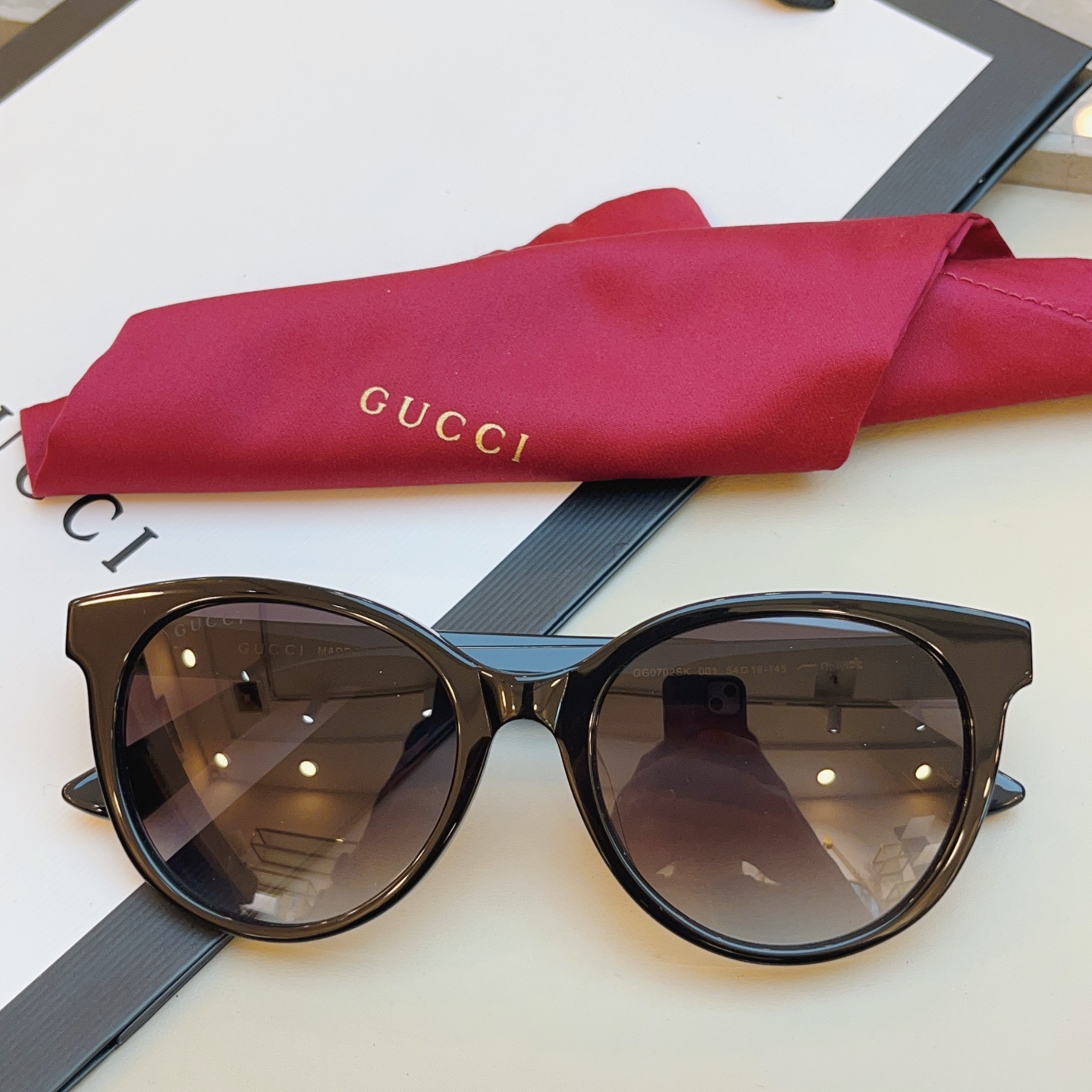 ，【GUCC*】古*驰新款太阳镜🕶️，高版本✨GG0702SK，SIZE:54口19-145