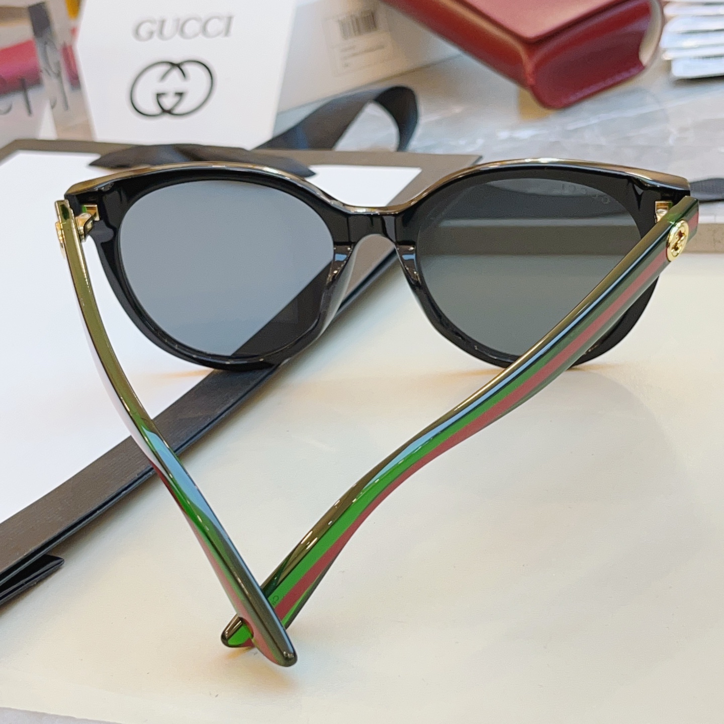 ，【GUCC*】古*驰新款太阳镜🕶️，高版本✨GG0702SK，SIZE:54口19-145