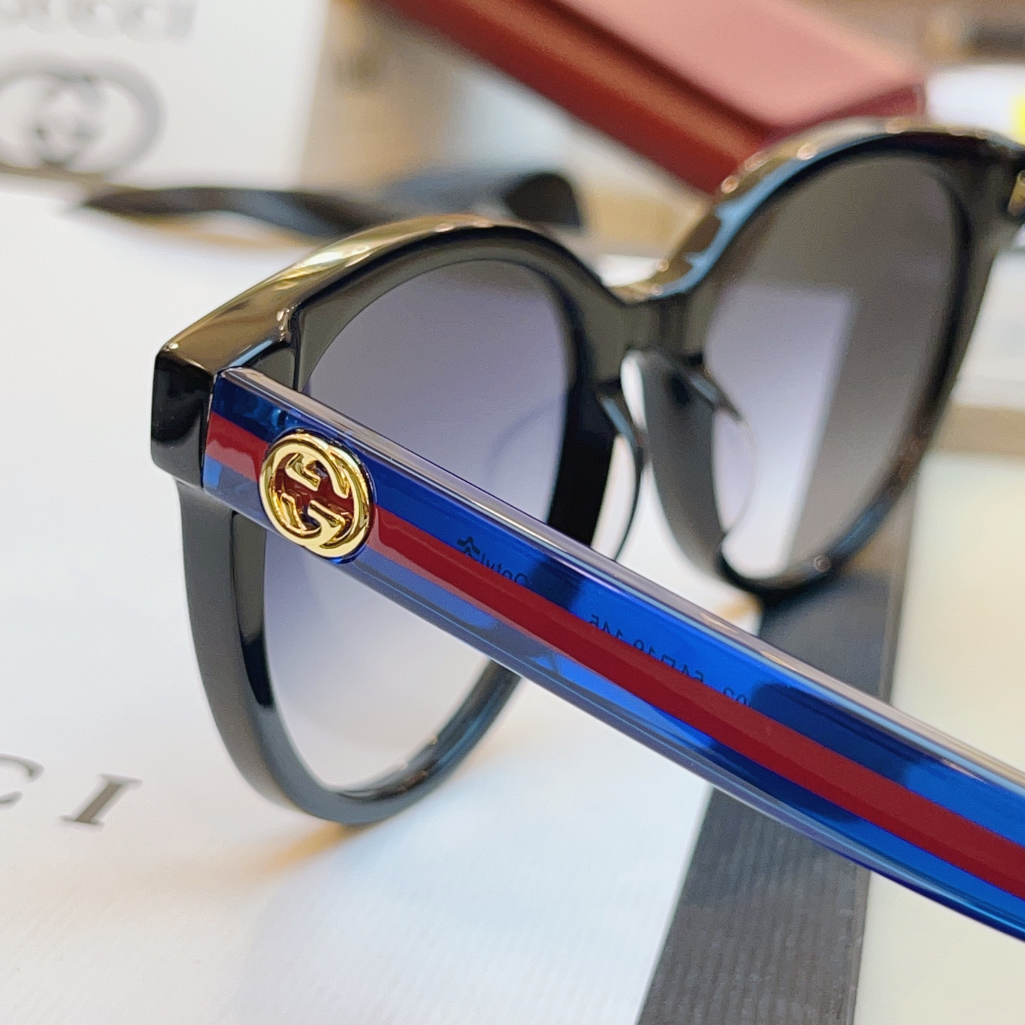 ，【GUCC*】古*驰新款太阳镜🕶️，高版本✨GG0702SK，SIZE:54口19-145