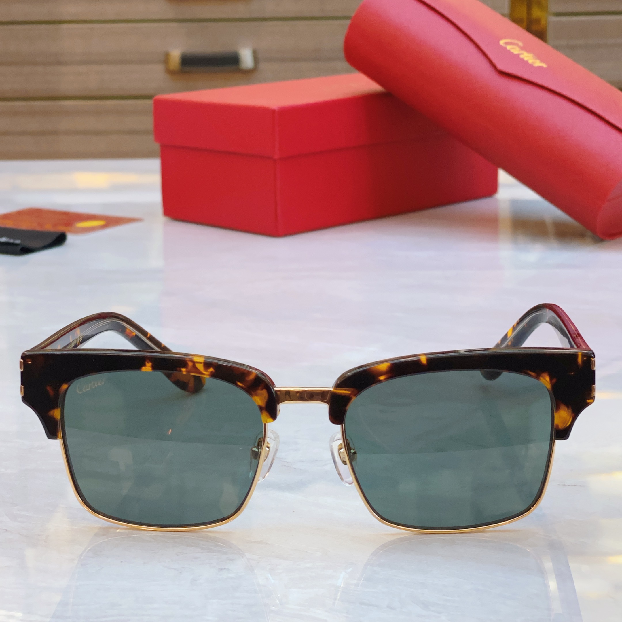 ，【CARTIE*】卡地*亚新款太阳镜，CT0132S，size54口19-145