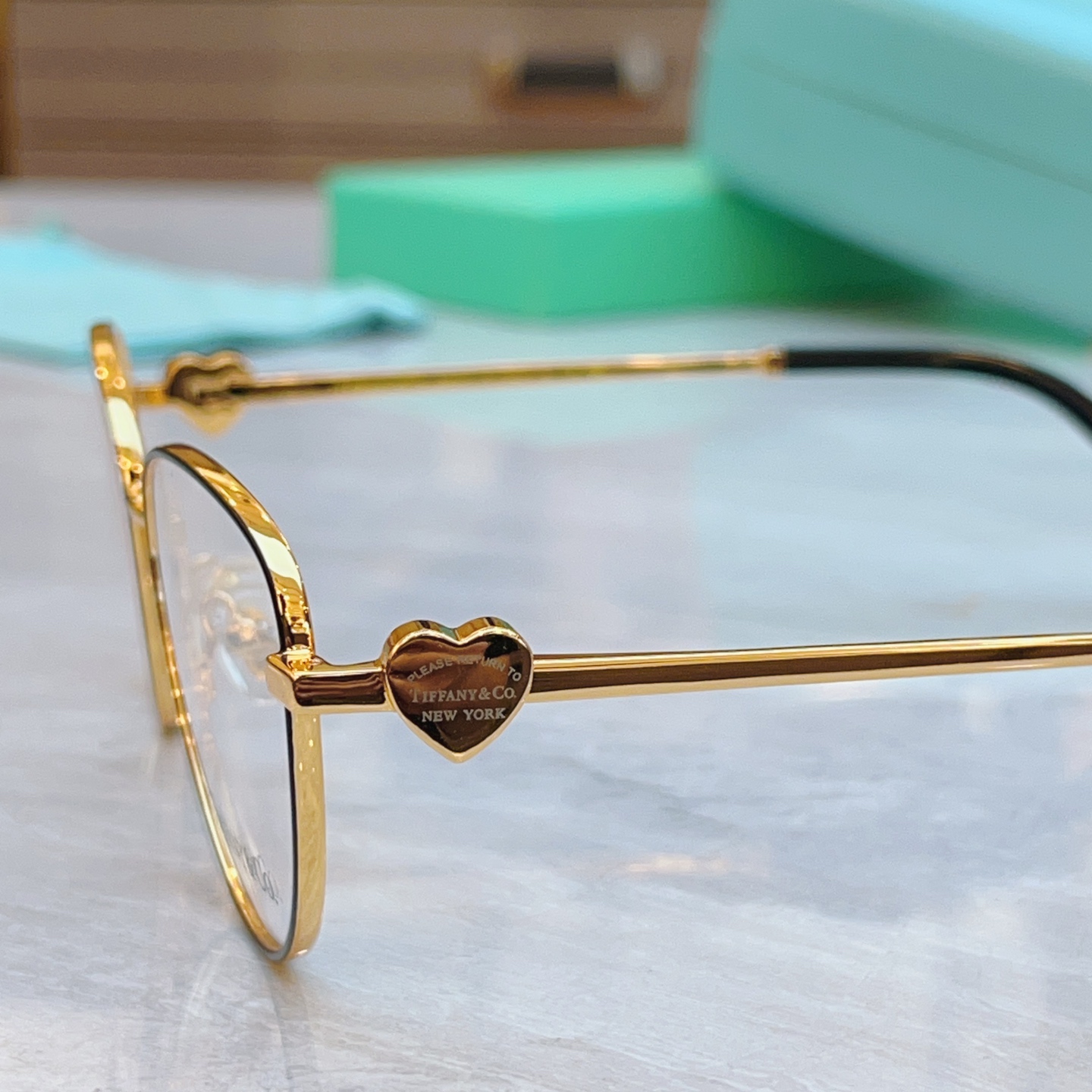 ，【Tiffany & Co.】蒂芙*尼新款眼镜架，Mod：TF1164B，Size：57口17-143