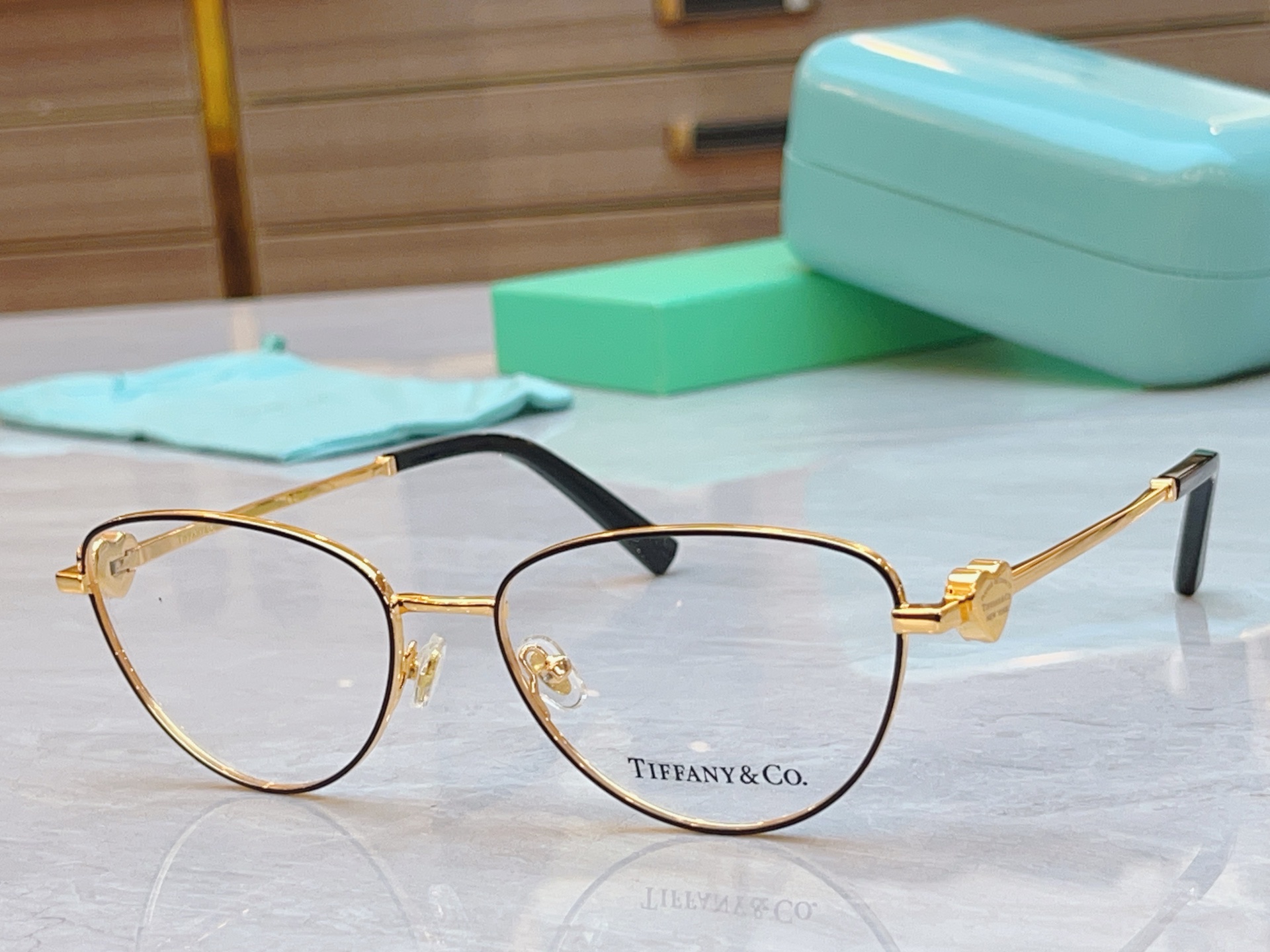 ，【Tiffany & Co.】蒂芙*尼新款眼镜架，Mod：TF1164B，Size：57口17-143